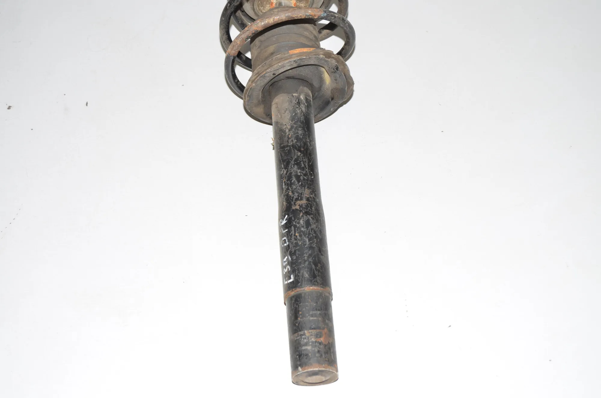 Front Right Shock Absorber · BMW 5 (E39) BMW 5 (E39) 520 d 2000 – 3