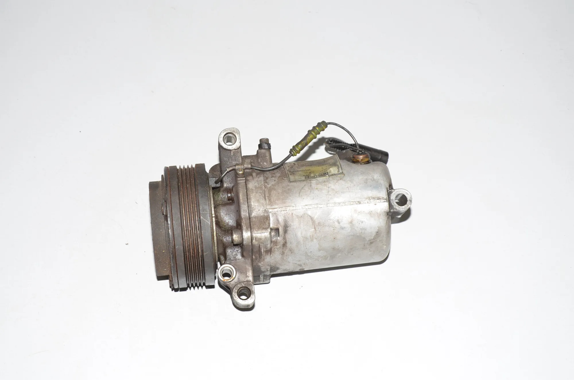 Air Condition A/C Pump – OEM 8386650 · BMW 3 (E46) BMW 3 (E46) 316 i 2005 – 3