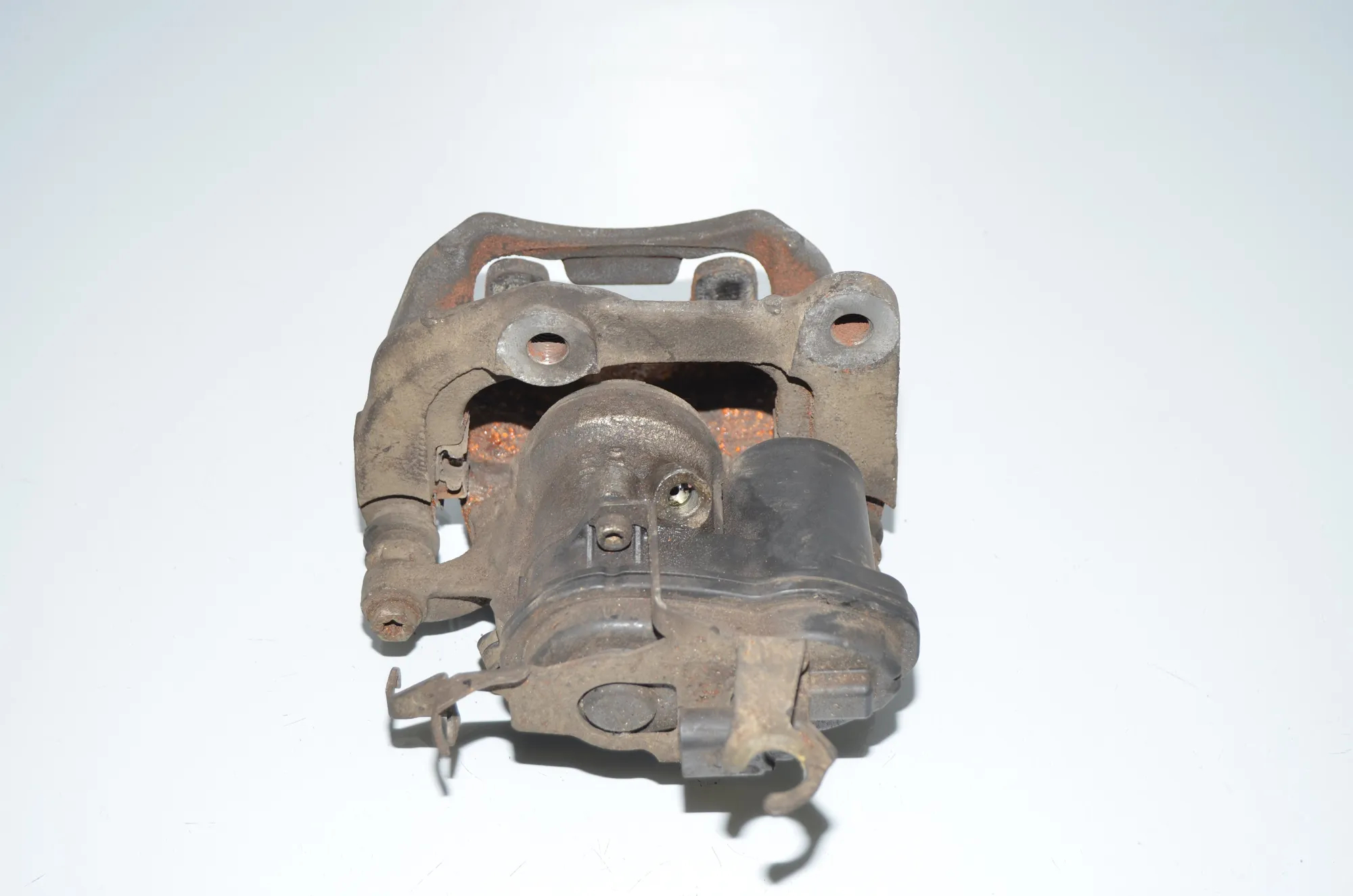 Rear Right Brake Caliper · BMW 7 (G11, G12) BMW 7 (G11, G12) 730 d, Ld xDrive 2017 – 3