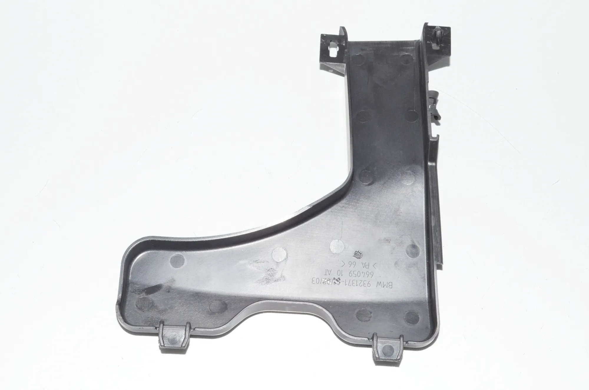 Other Interior Parts – OEM 9321371 · BMW 2 Gran Tourer (F46) 218 d xDrive 2020 – 3
