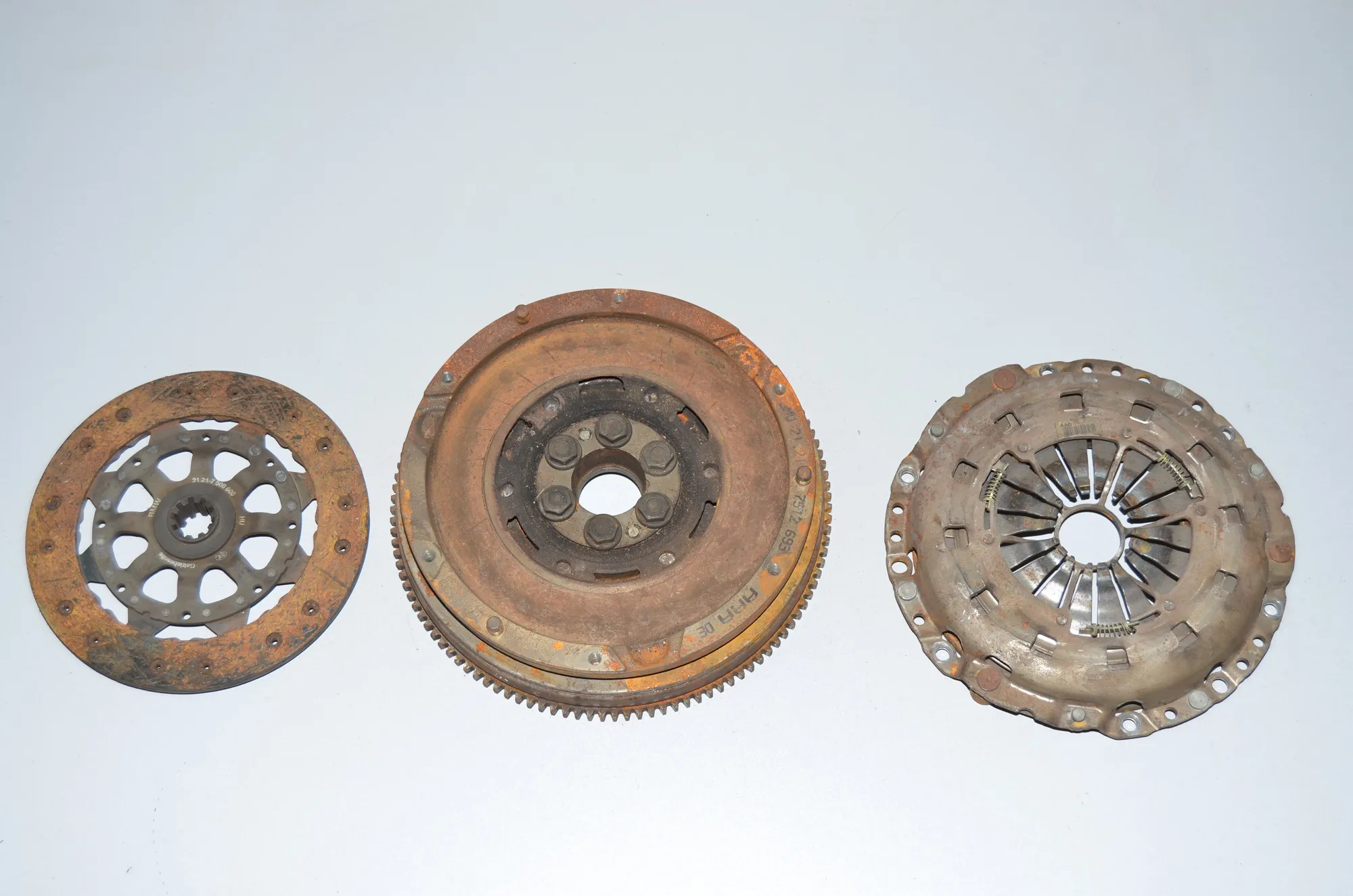 Clutch Kit – OEM 1223685 · BMW 3 Coupe (E46) BMW 3 Coupe (E46) 316 Ci 2002 – 3