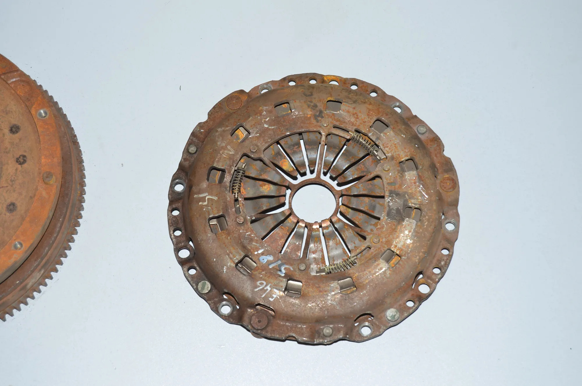 Clutch Kit – OEM 7524197 · BMW 3 (E46) BMW 3 (E46) 318 i 2001 – 3