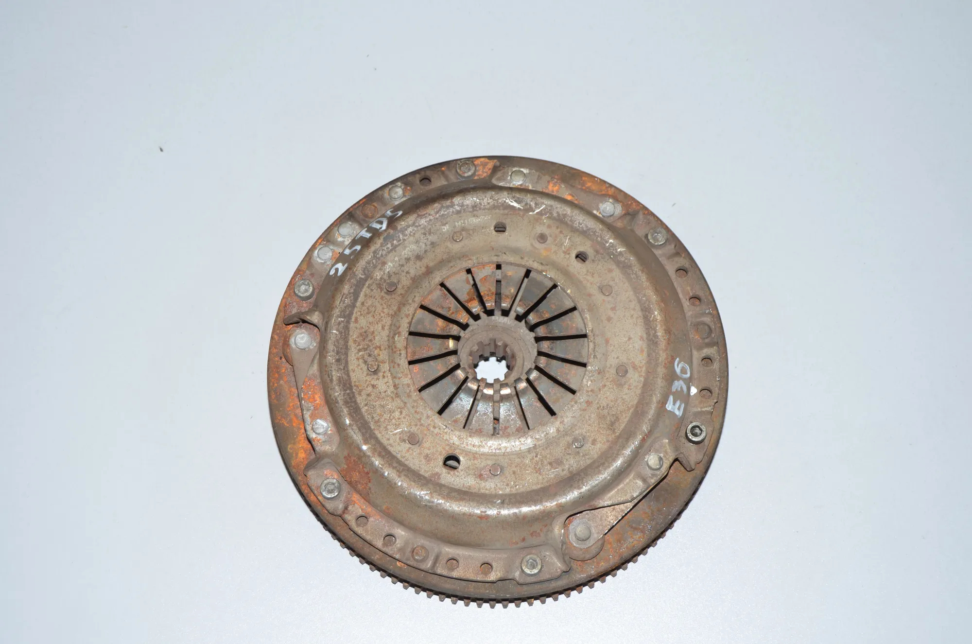 Clutch Kit – OEM 21211223544 · BMW 3 (E36) BMW 3 (E36) 325 tds 1994