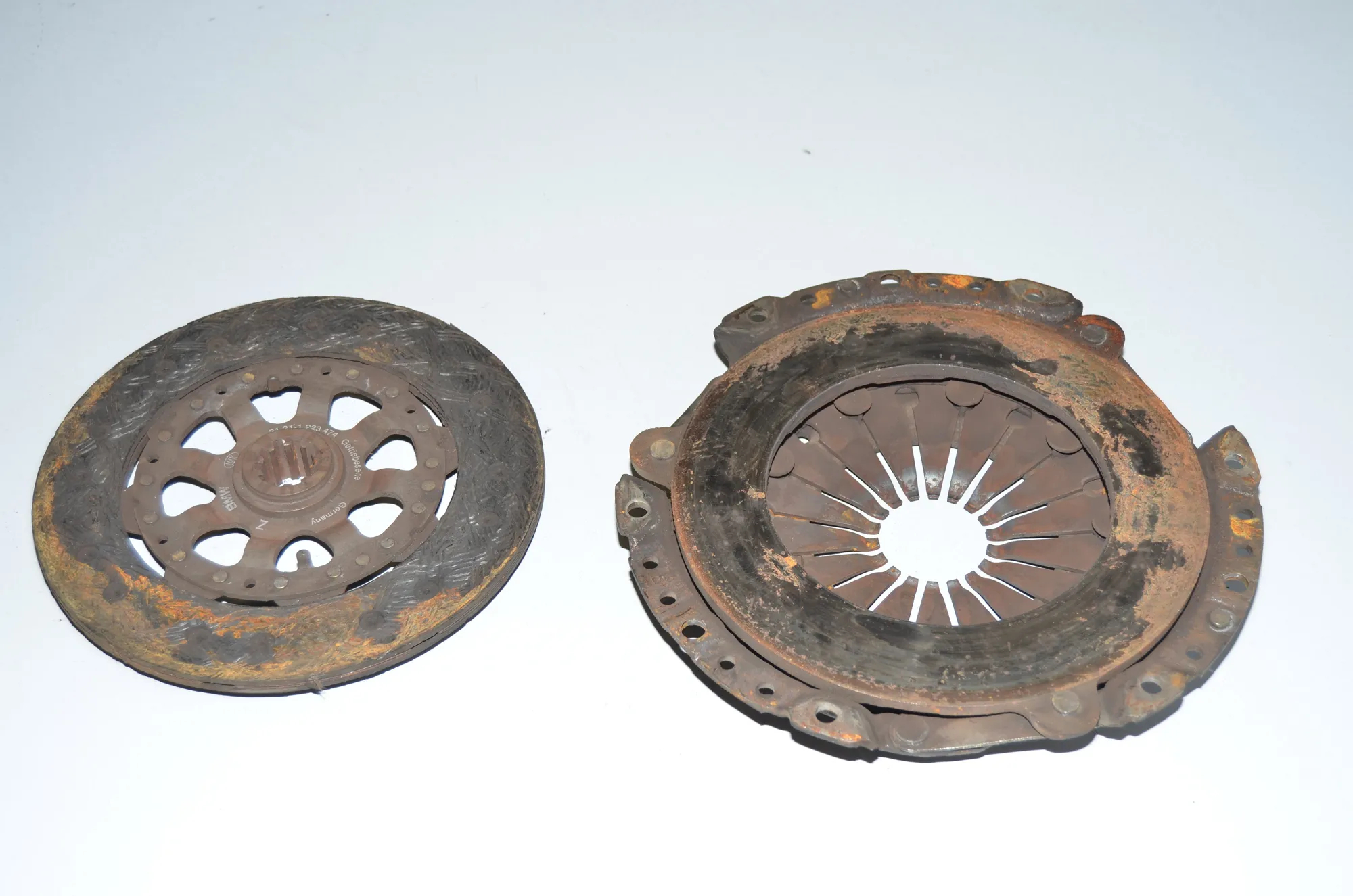 Clutch Kit – OEM 21211223544 · BMW 3 (E36) BMW 3 (E36) 325 tds 1998 – 6