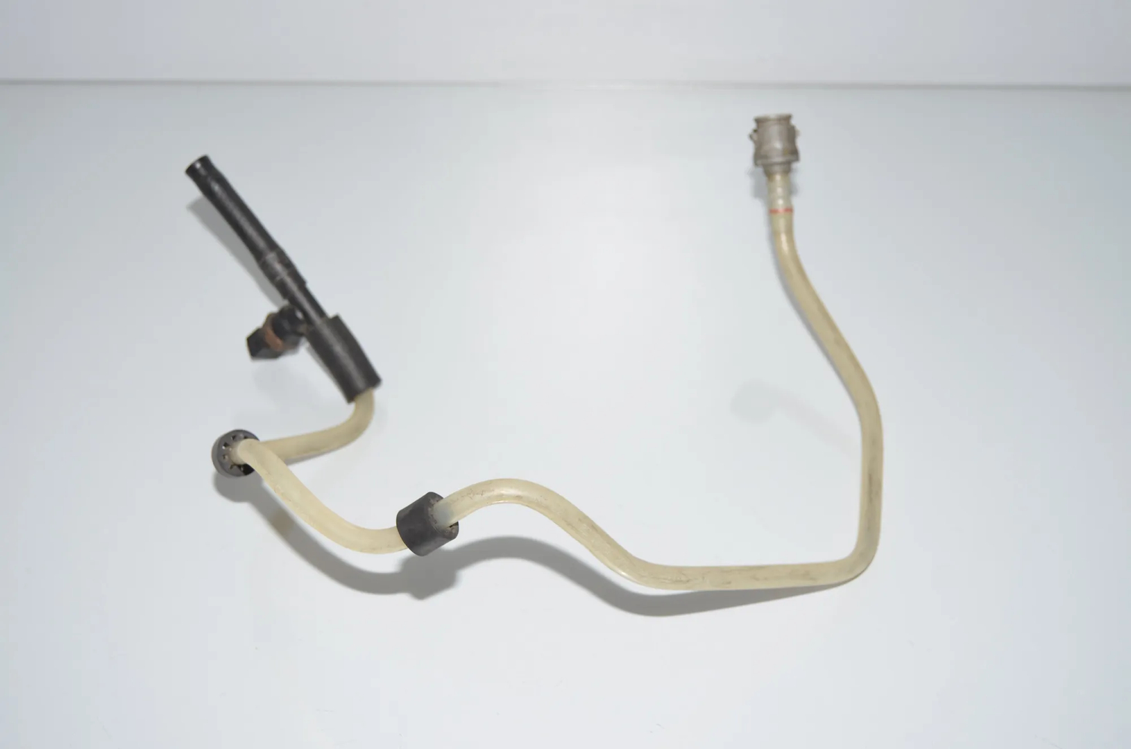Fuel Pipe – OEM 13537796064 · BMW 5 5 (E60) (2001 - 2010) 520 d (2007 - 2009, 2.0 L, 130 kW) 2006 – 2