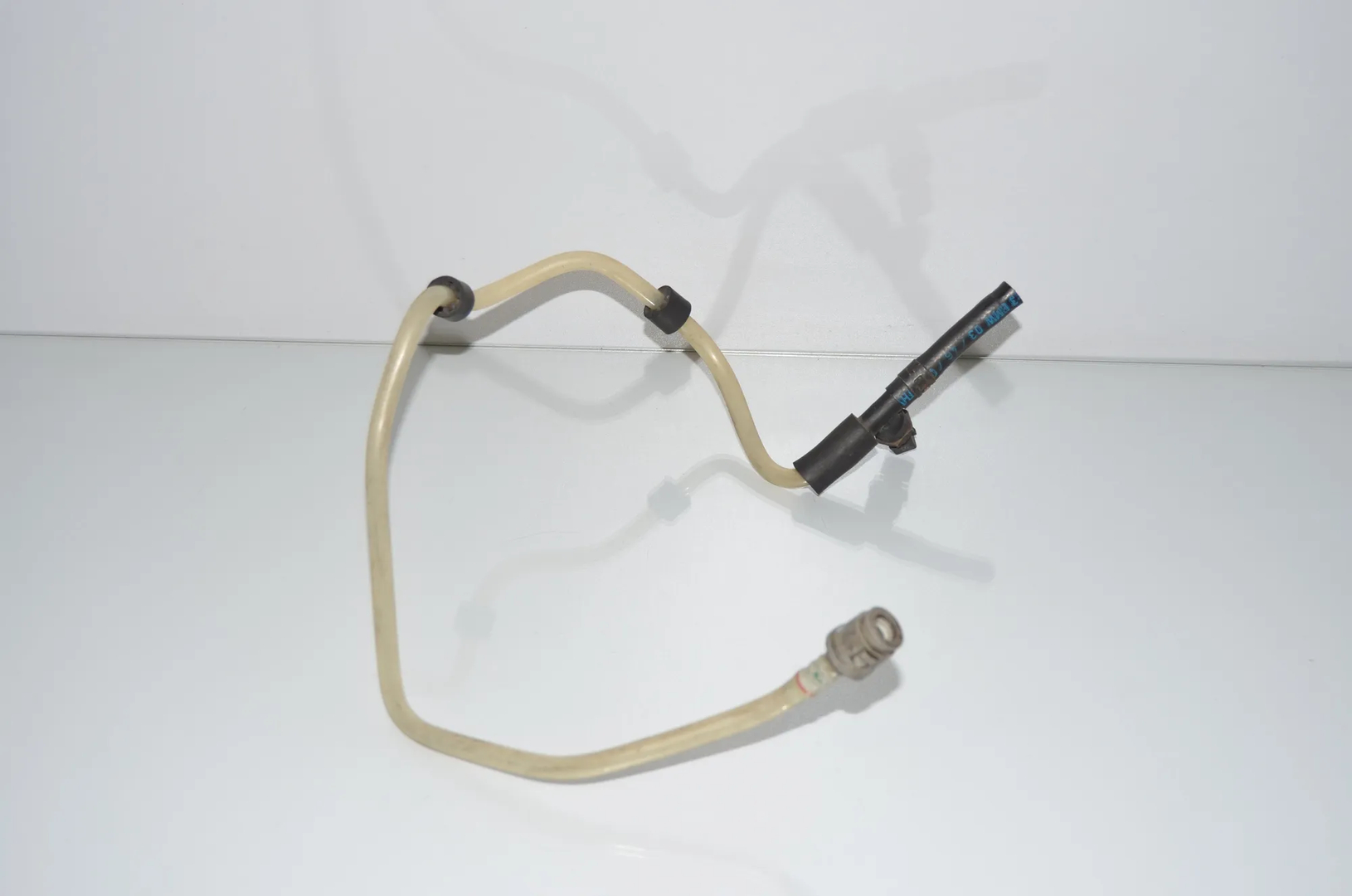 Fuel Pipe – OEM 13537796064 · BMW 5 5 (E60) (2001 - 2010) 520 d (2007 - 2009, 2.0 L, 130 kW) 2006 – 3