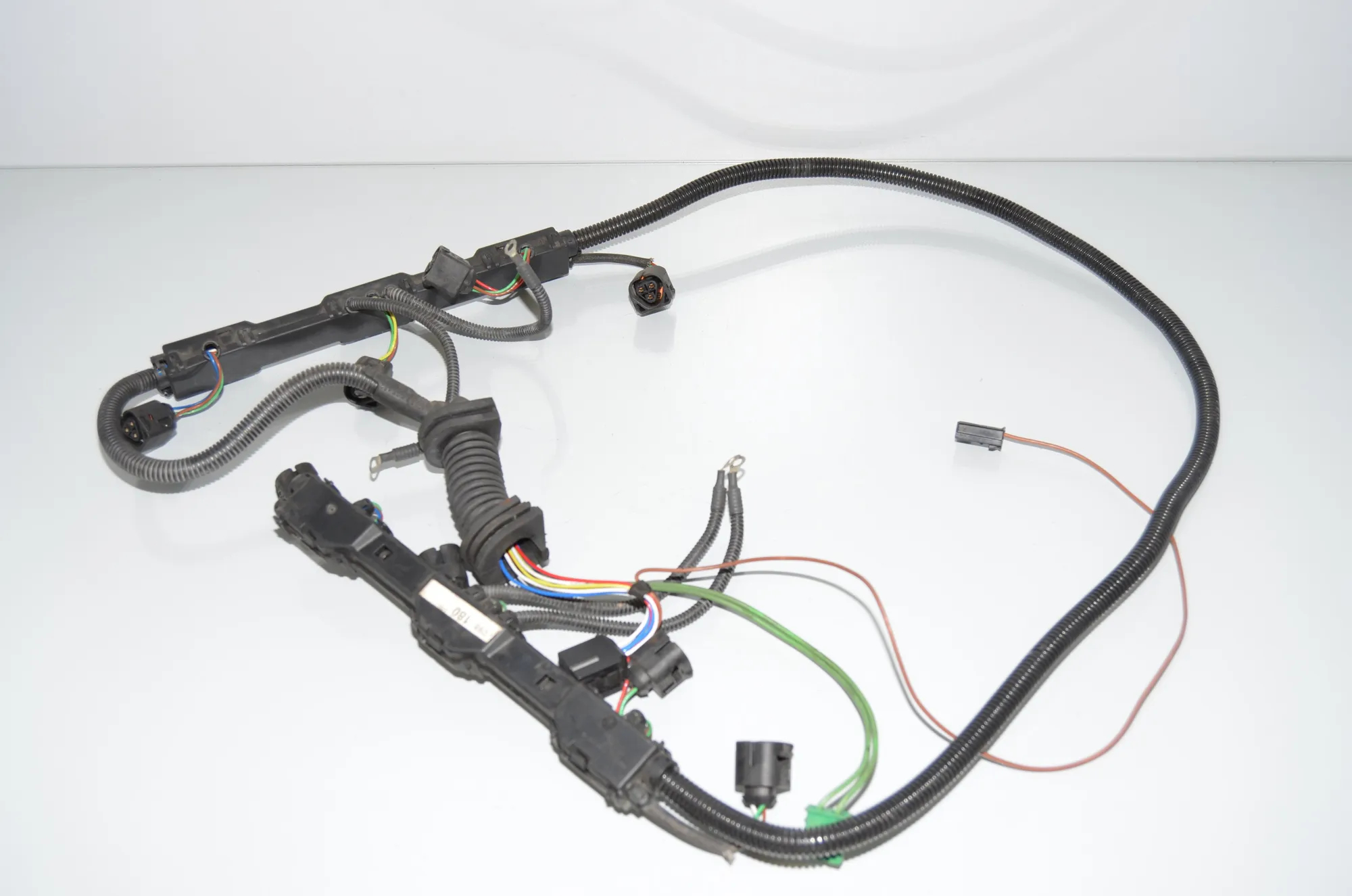 Fuel Injector Wire Connection – OEM 7510445 · BMW 7 (E65, E66, E67) BMW 7 (E65, E66, E67) 745 i, Li 2008 – 5