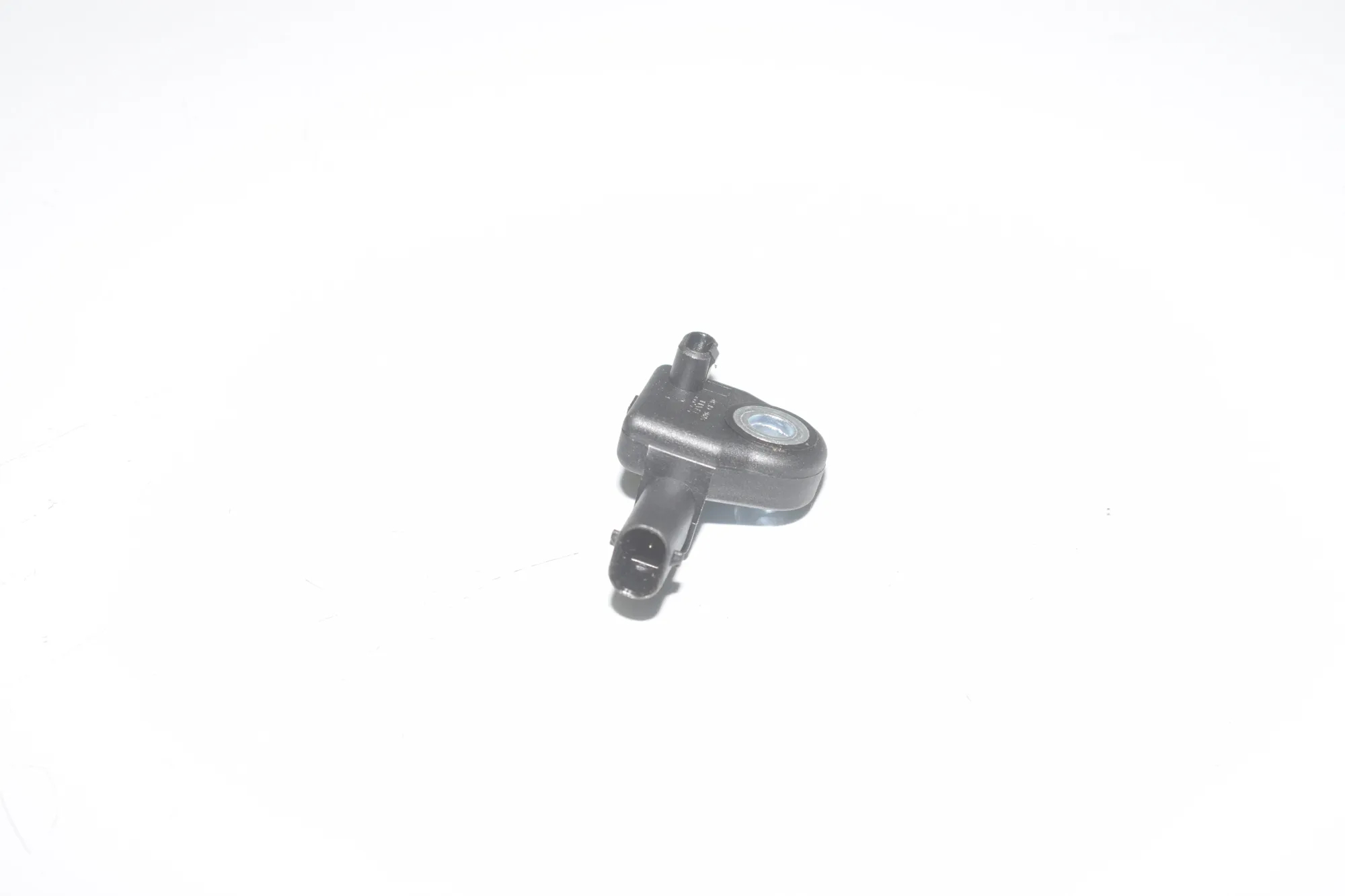 Left Side Impact Sensor – OEM 9196100 · BMW 2 Gran Tourer (F46) 218 d xDrive 2020 – 4