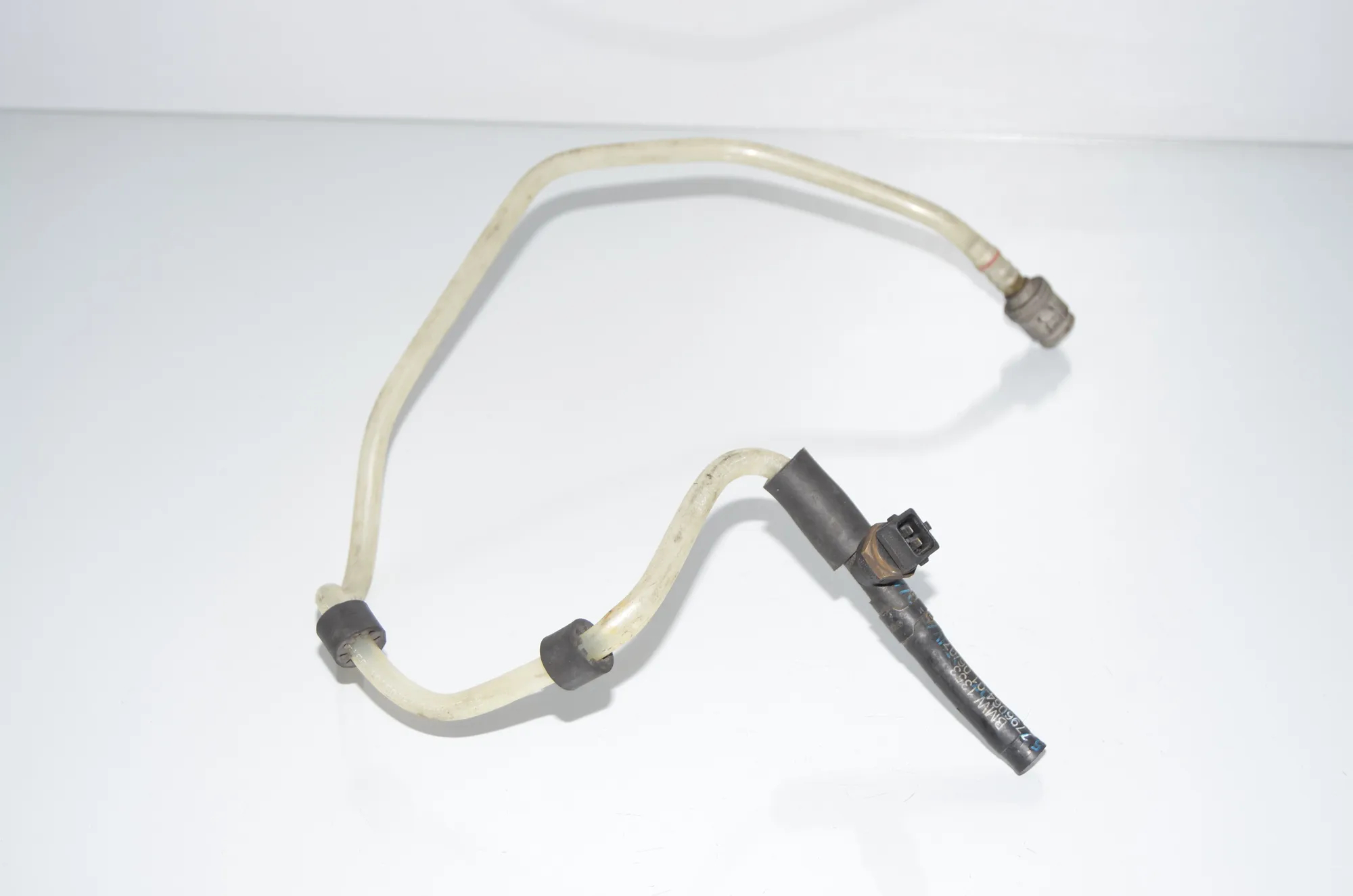 Fuel Pipe – OEM 13537796064 · BMW 5 (E60) BMW 5 (E60) 520 d 2005 – 3
