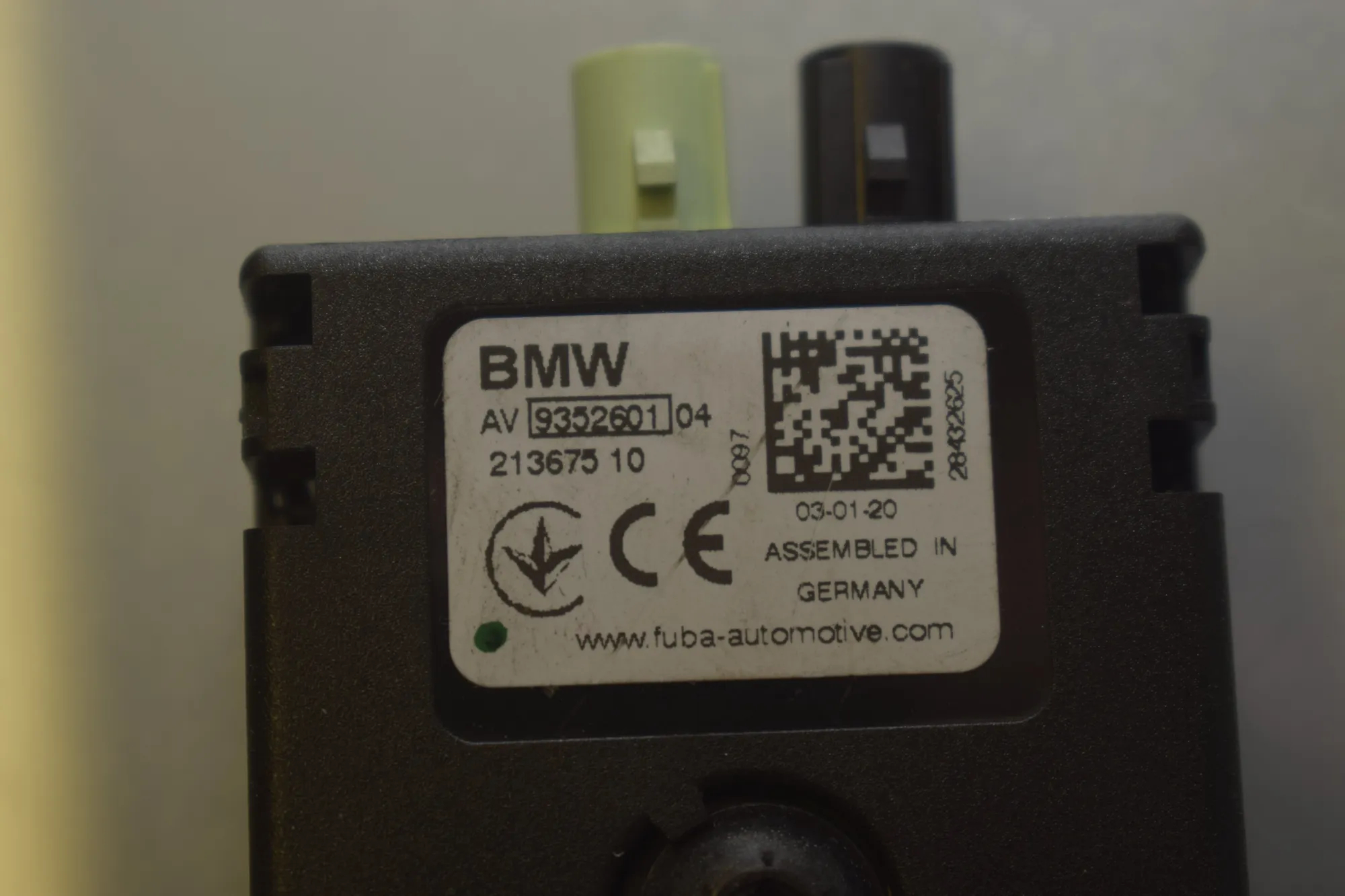 Antenna – OEM 9352601 · BMW 2 Gran Tourer (F46) 218 d xDrive 2020 – 7