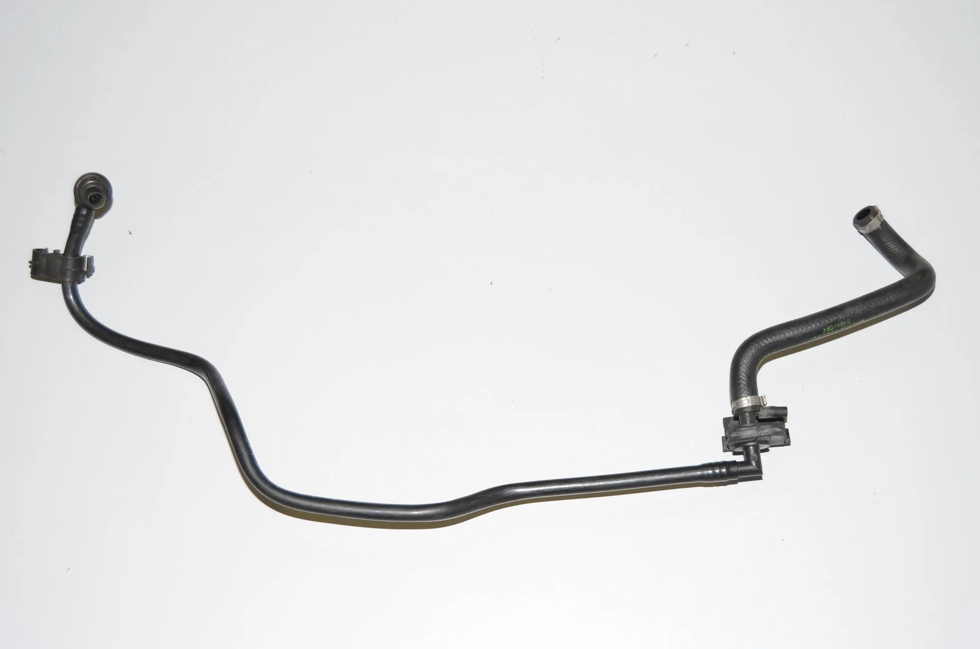 Vacuum Tube – OEM 34336752272 · BMW 5 (E39) BMW 5 (E39) 525 d 2000