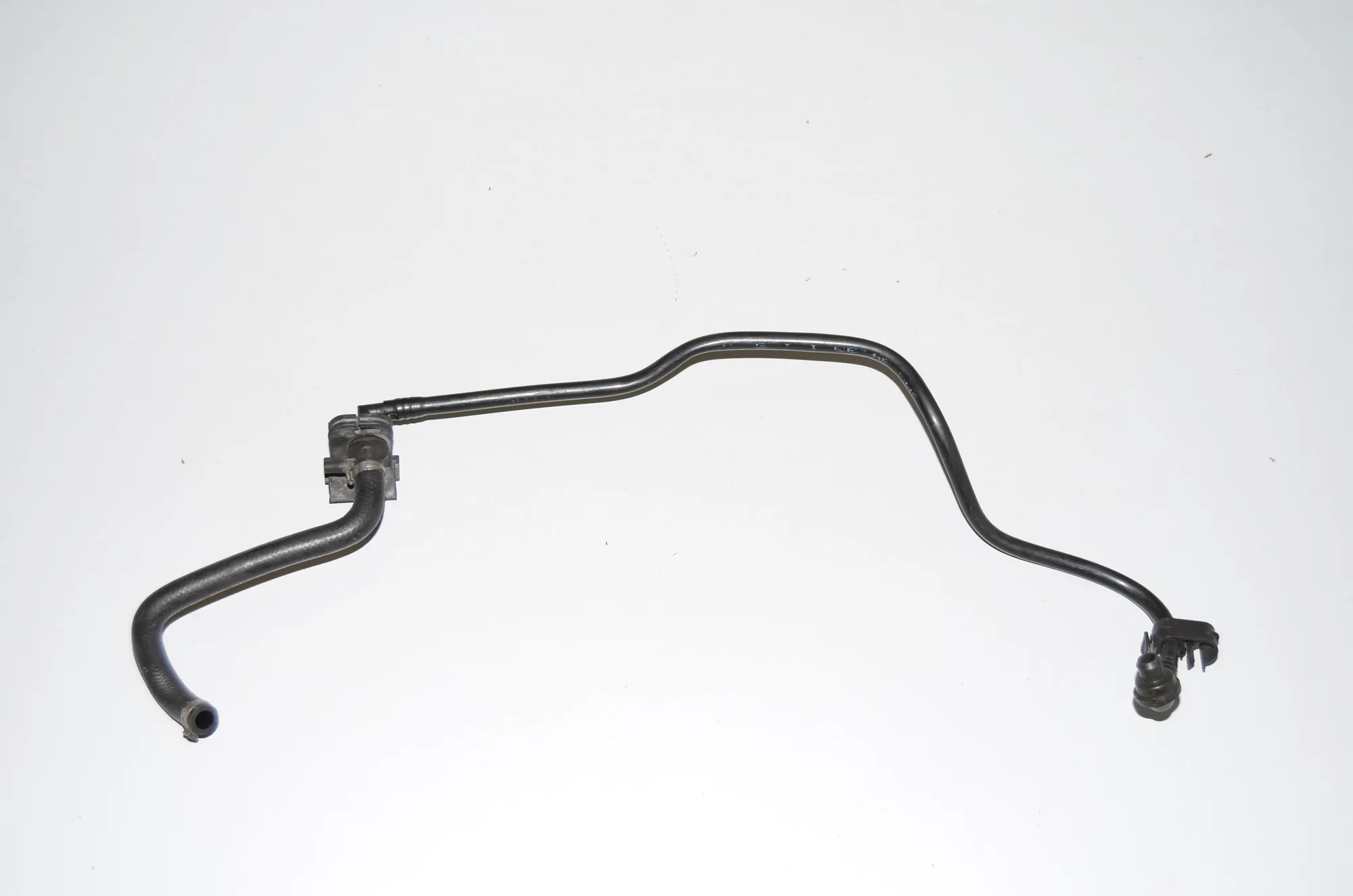 Vacuum Tube – OEM 34336752272 · BMW 5 (E39) BMW 5 (E39) 525 d 2000 – 2