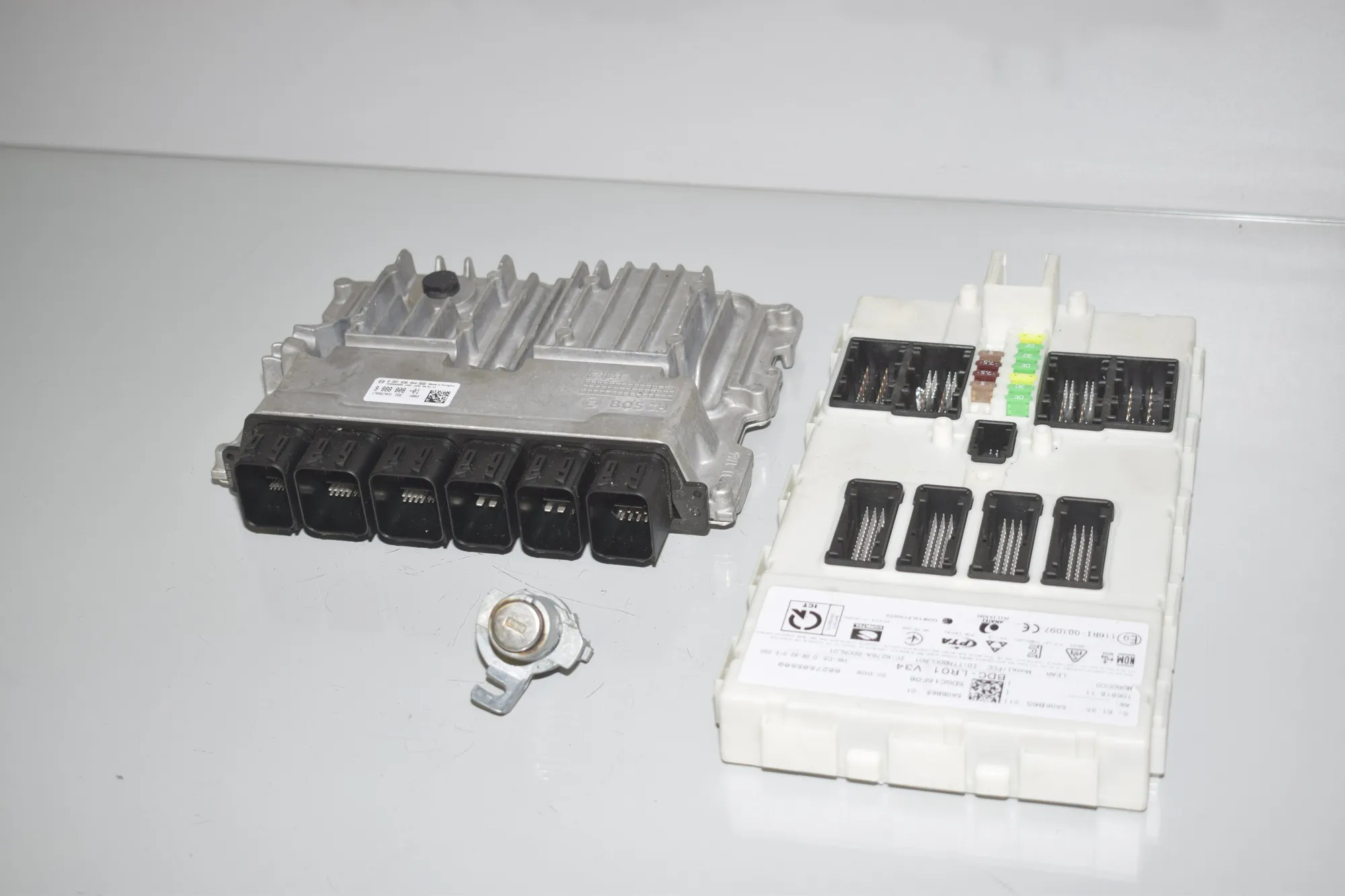 Engine Ignition ECU Set – OEM 5A0B65 · BMW 2 Gran Tourer (F46) 218 d xDrive 2020 – 3