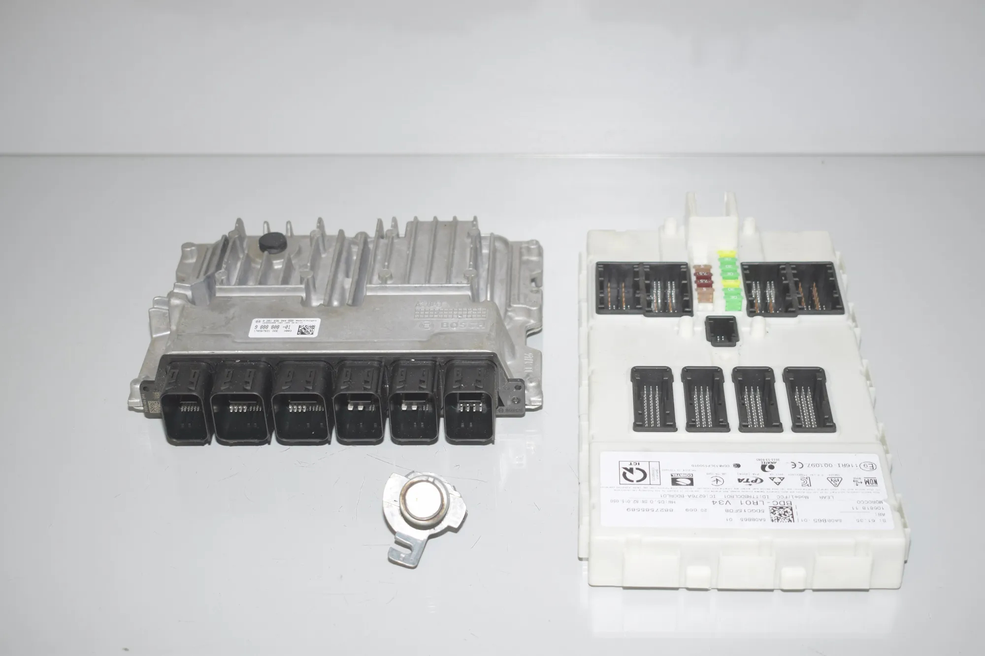 Engine Ignition ECU Set – OEM 5A0B65 · BMW 2 Gran Tourer (F46) 218 d xDrive 2020 – 2
