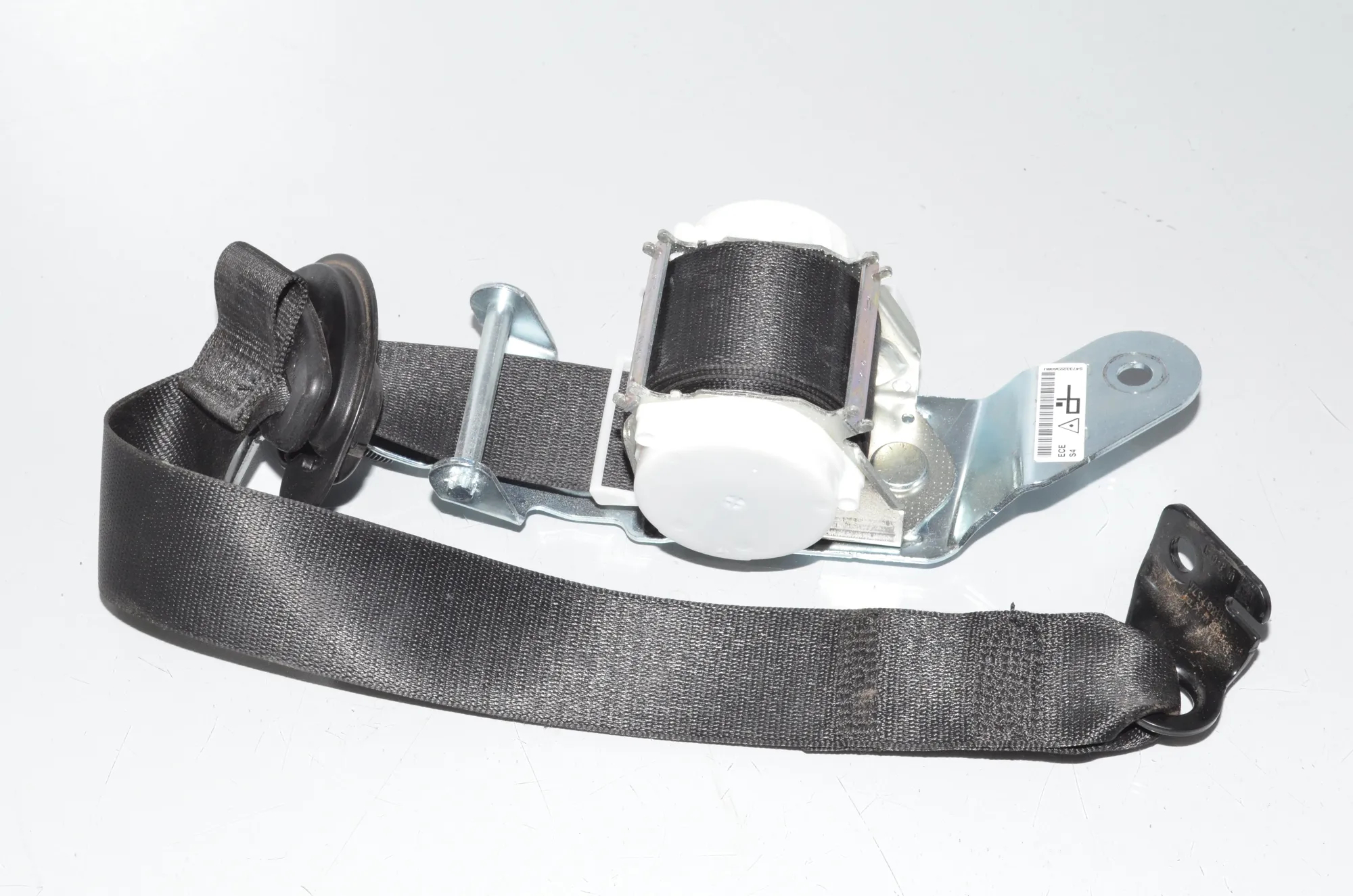 Rear Right Seatbelt – OEM 7332236 · BMW 2 Gran Tourer (F46) 218 d xDrive 2020 – 2