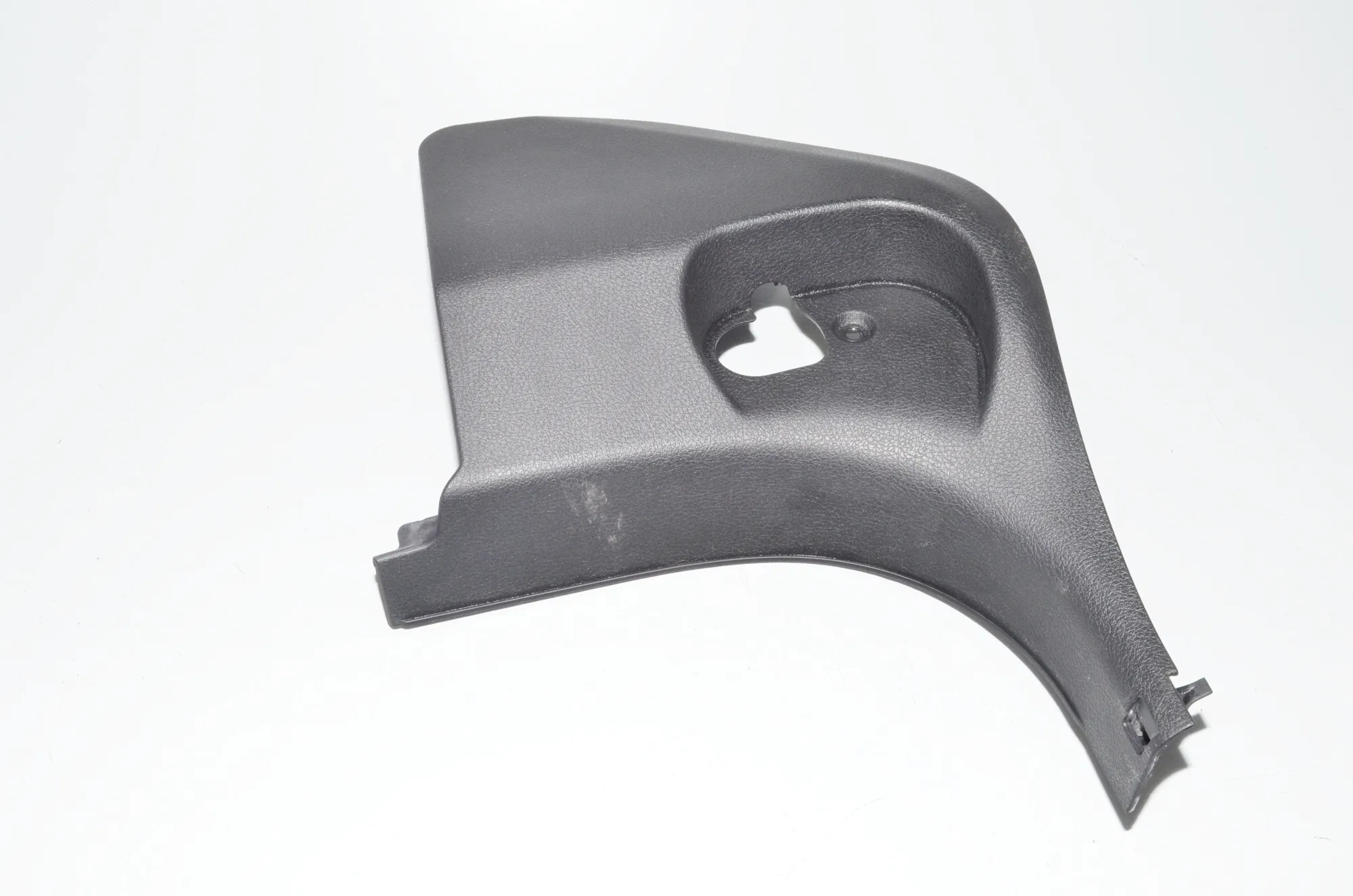 Front Left A Pillar Trim – OEM 7298813 · BMW 2 Gran Tourer (F46) 218 d xDrive 2020 – 2