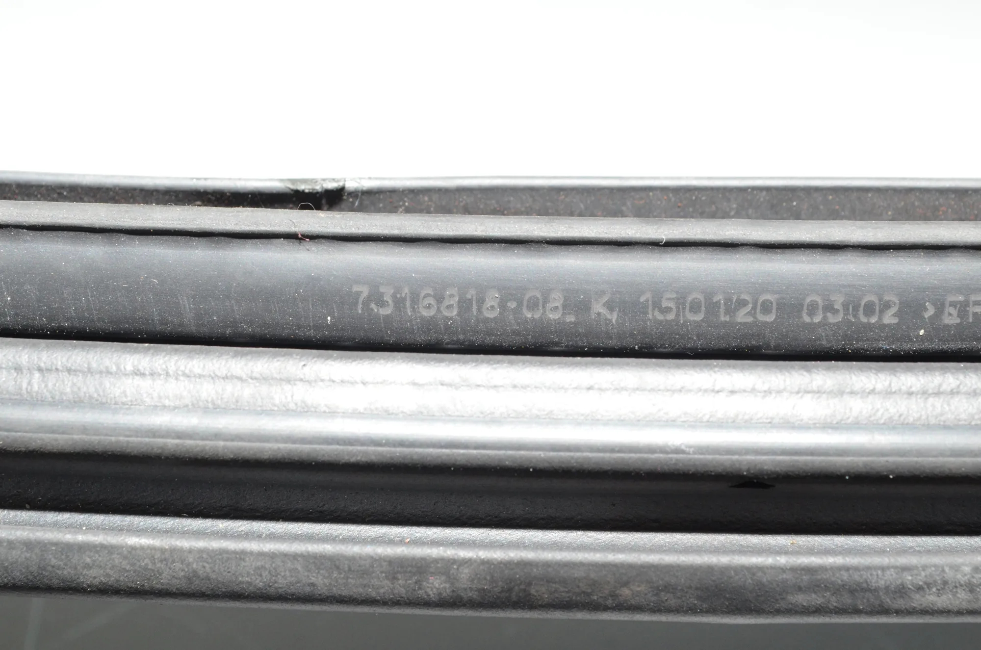 Rear Right Door Seal Rubber – OEM 51727420056 · BMW 2 Gran Tourer (F46) 218 d xDrive 2020 – 4