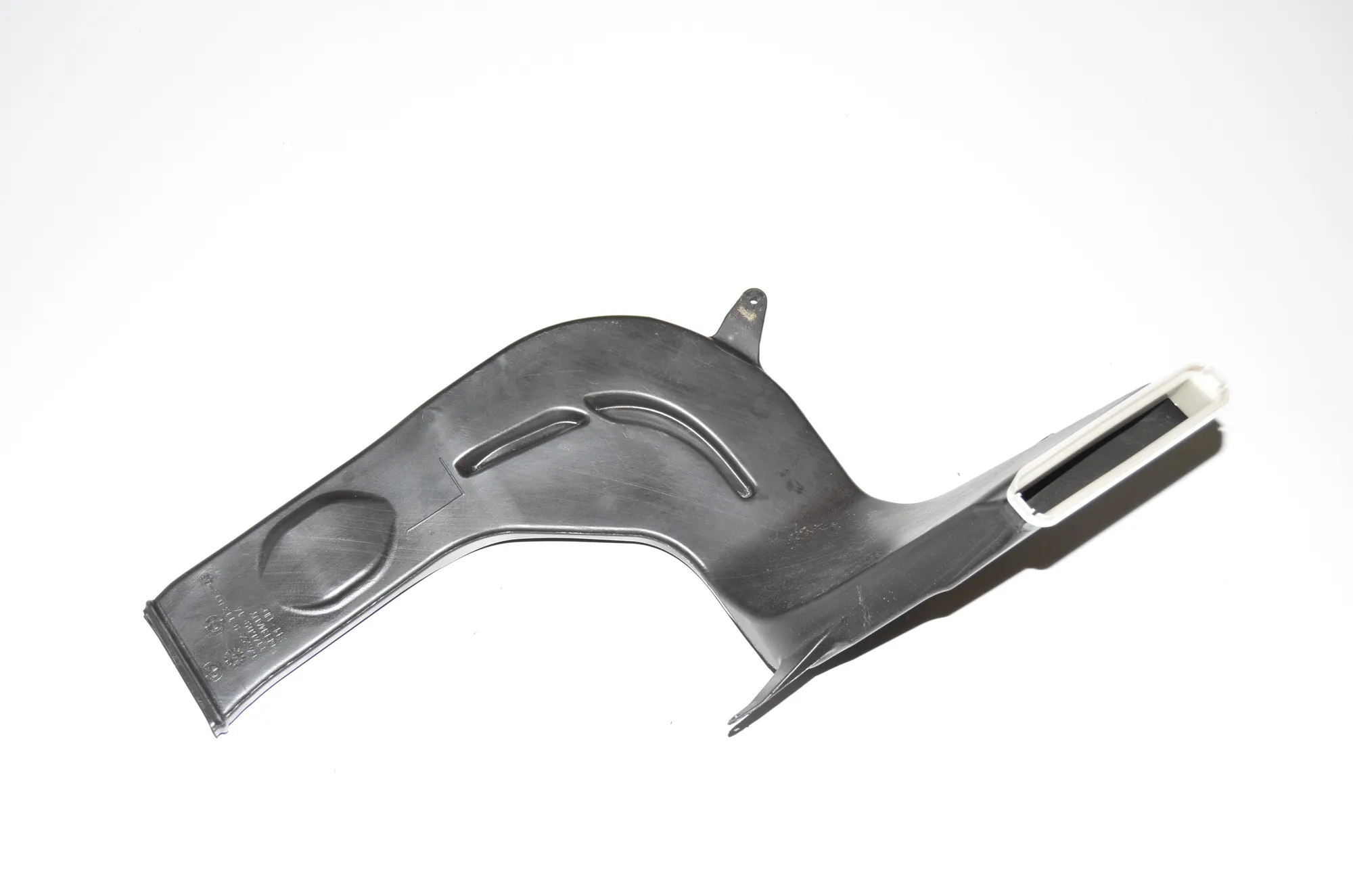 Interior Air Duct Channel – OEM 9113013 · BMW 5 Gran Turismo (F07) 530 d 2009
