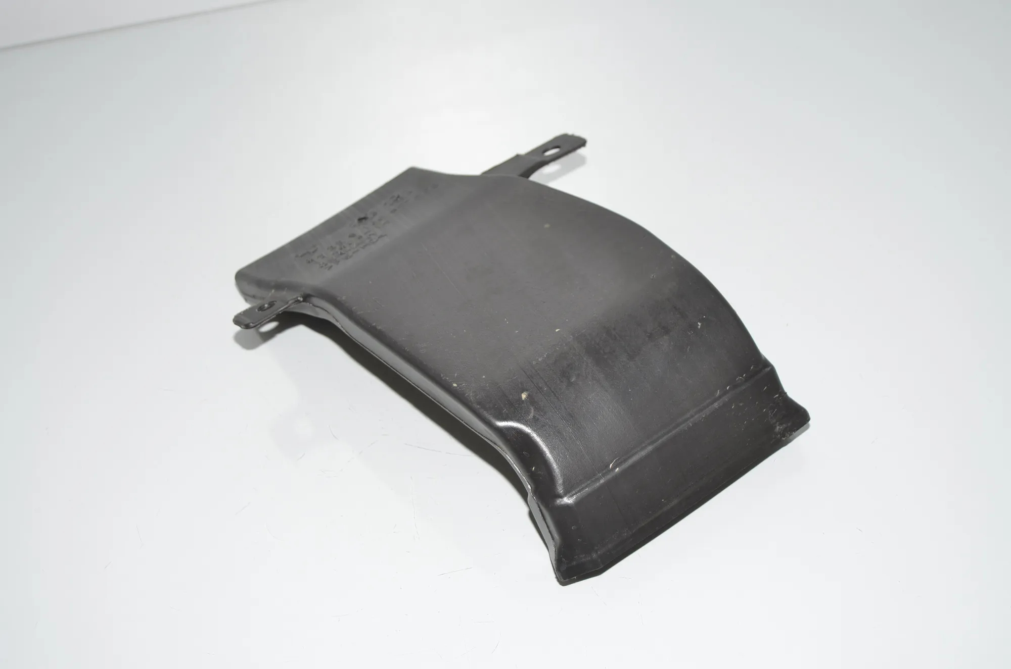 Interior Air Duct Channel – OEM 9136927 · BMW 5 Gran Turismo (F07) 530 d 2009 – 3