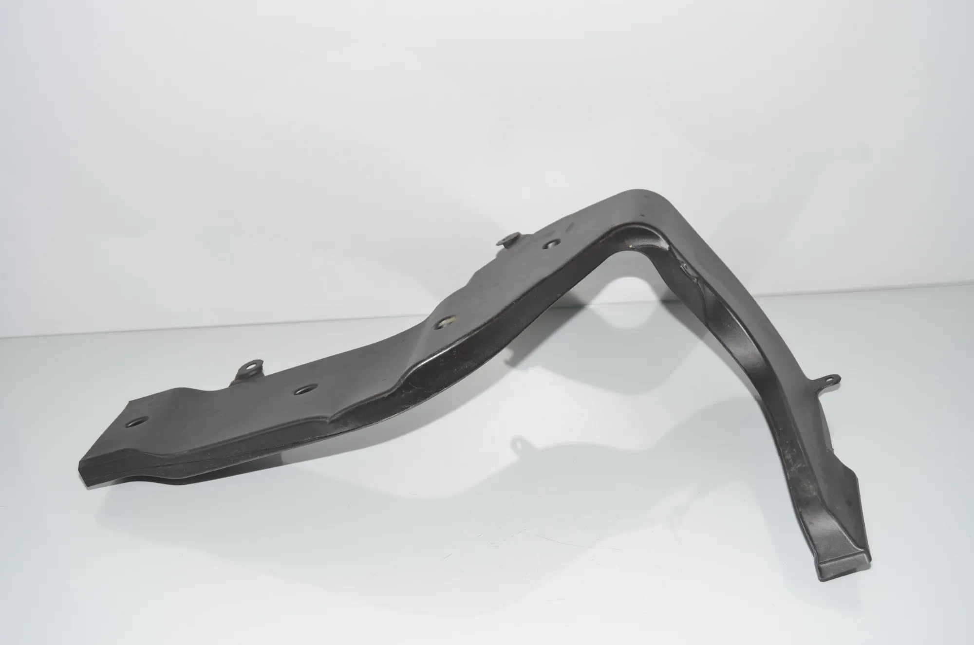 Interior Air Duct Channel – OEM 9119945 · BMW 5 Gran Turismo (F07) 530 d 2009 – 4