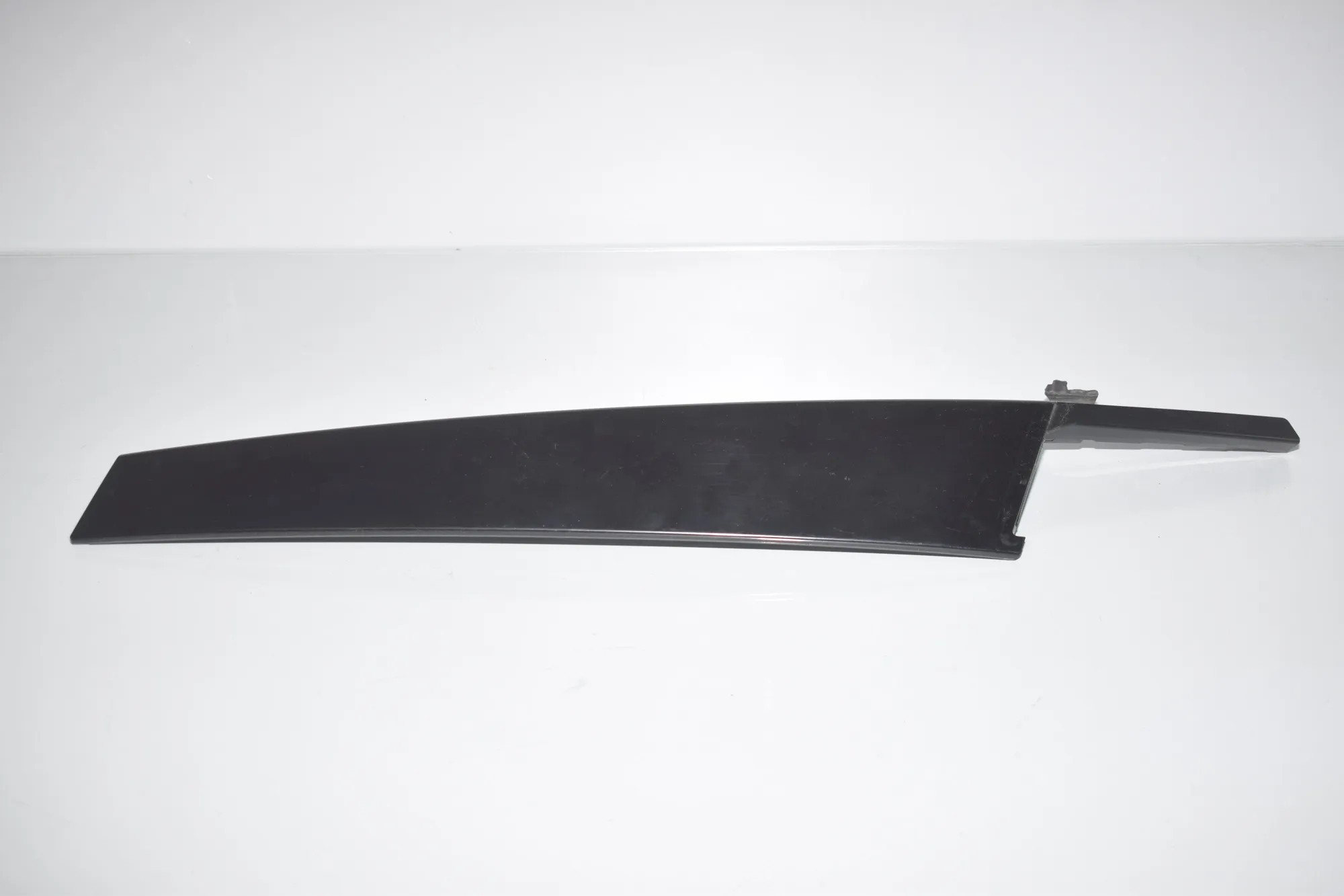 Rear Left Pillar Trim – OEM 7316730 · BMW 2 Gran Tourer (F46) 218 d xDrive 2020