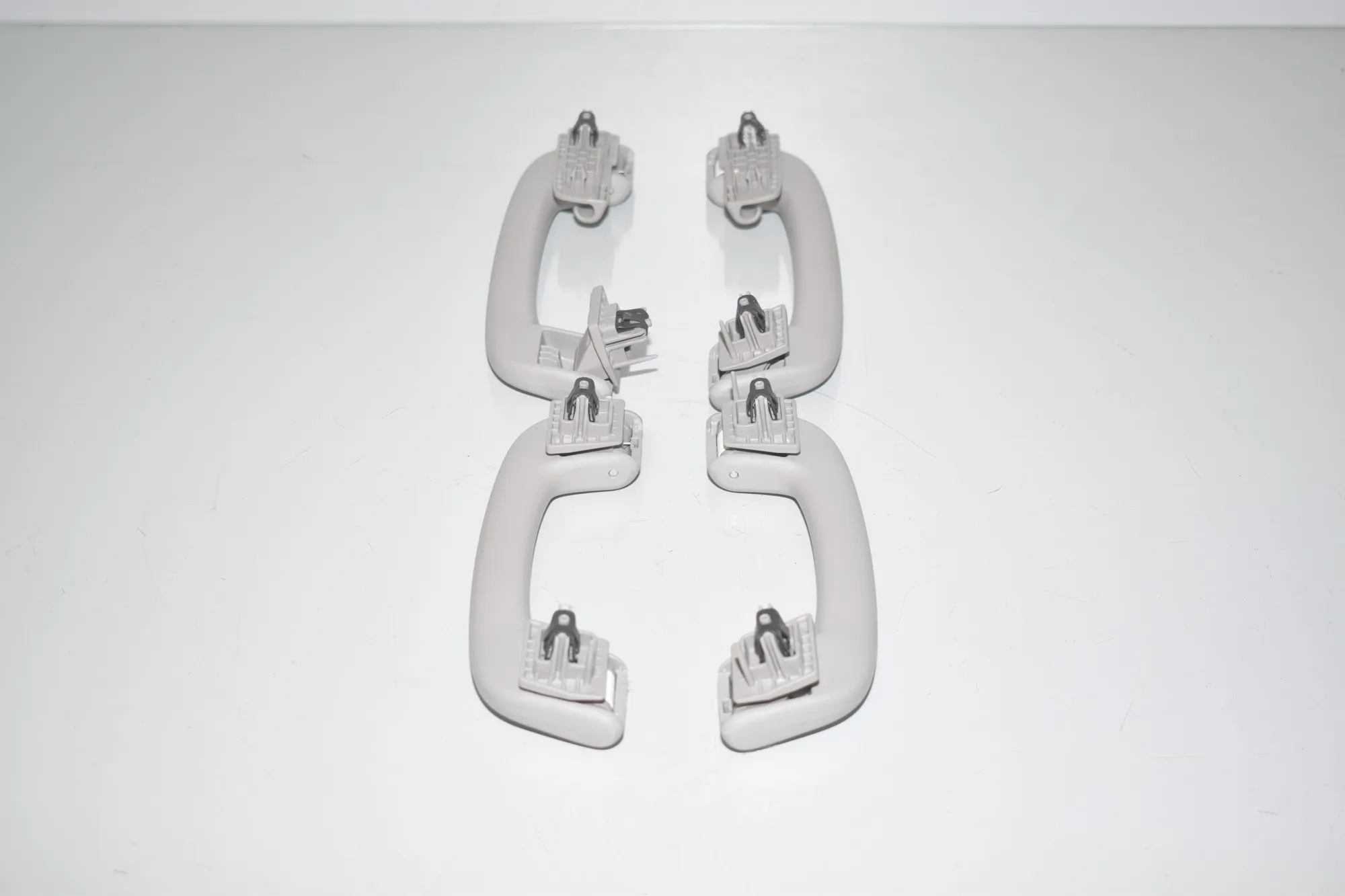 Interior Roof Handle Set – OEM 7378787 · BMW 2 Gran Tourer (F46) 218 d xDrive 2020 – 4