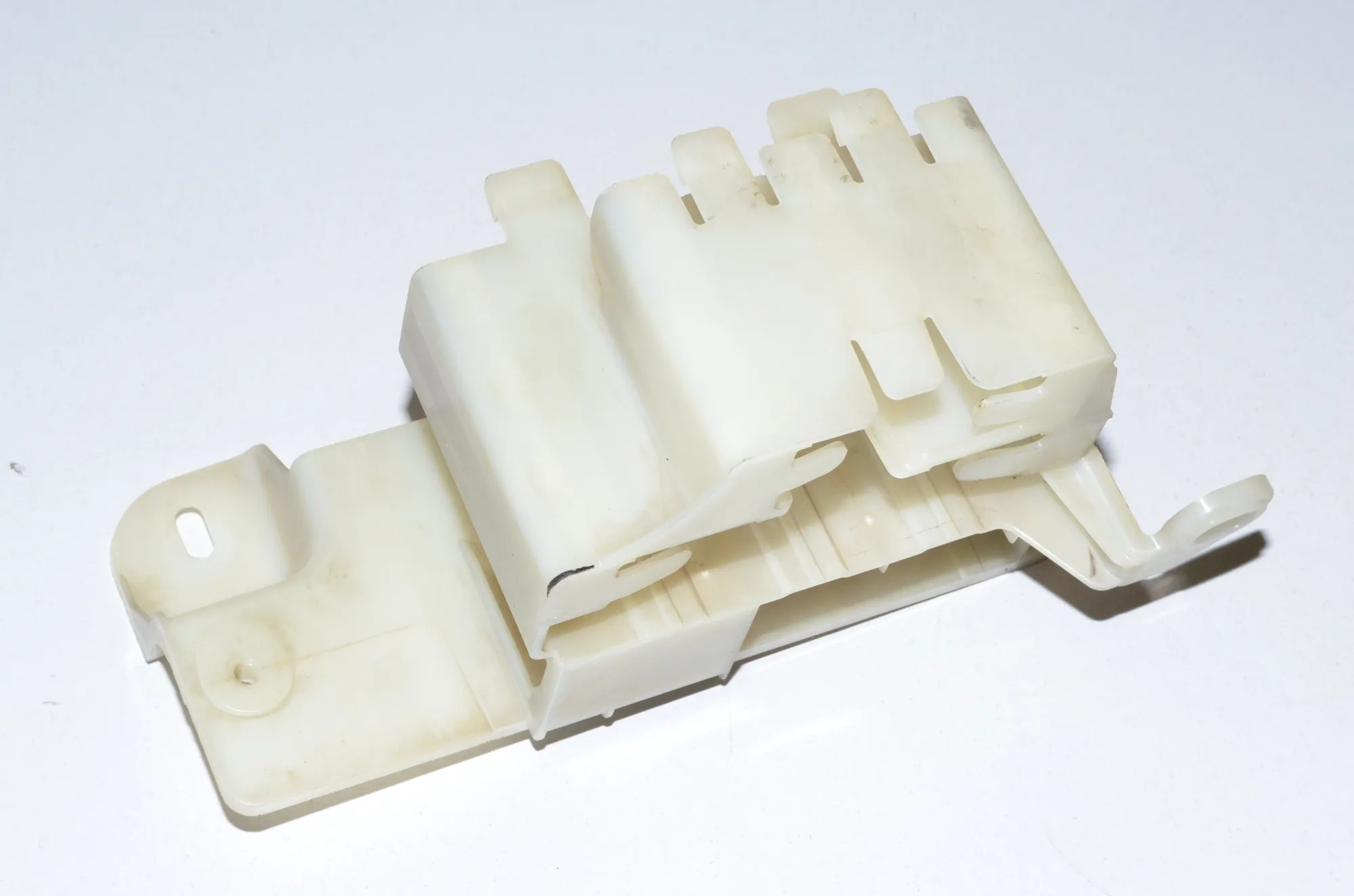 Bracket – OEM 9331166 · BMW 7 (G11, G12) 740 d, Ld xDrive 2016 – 3