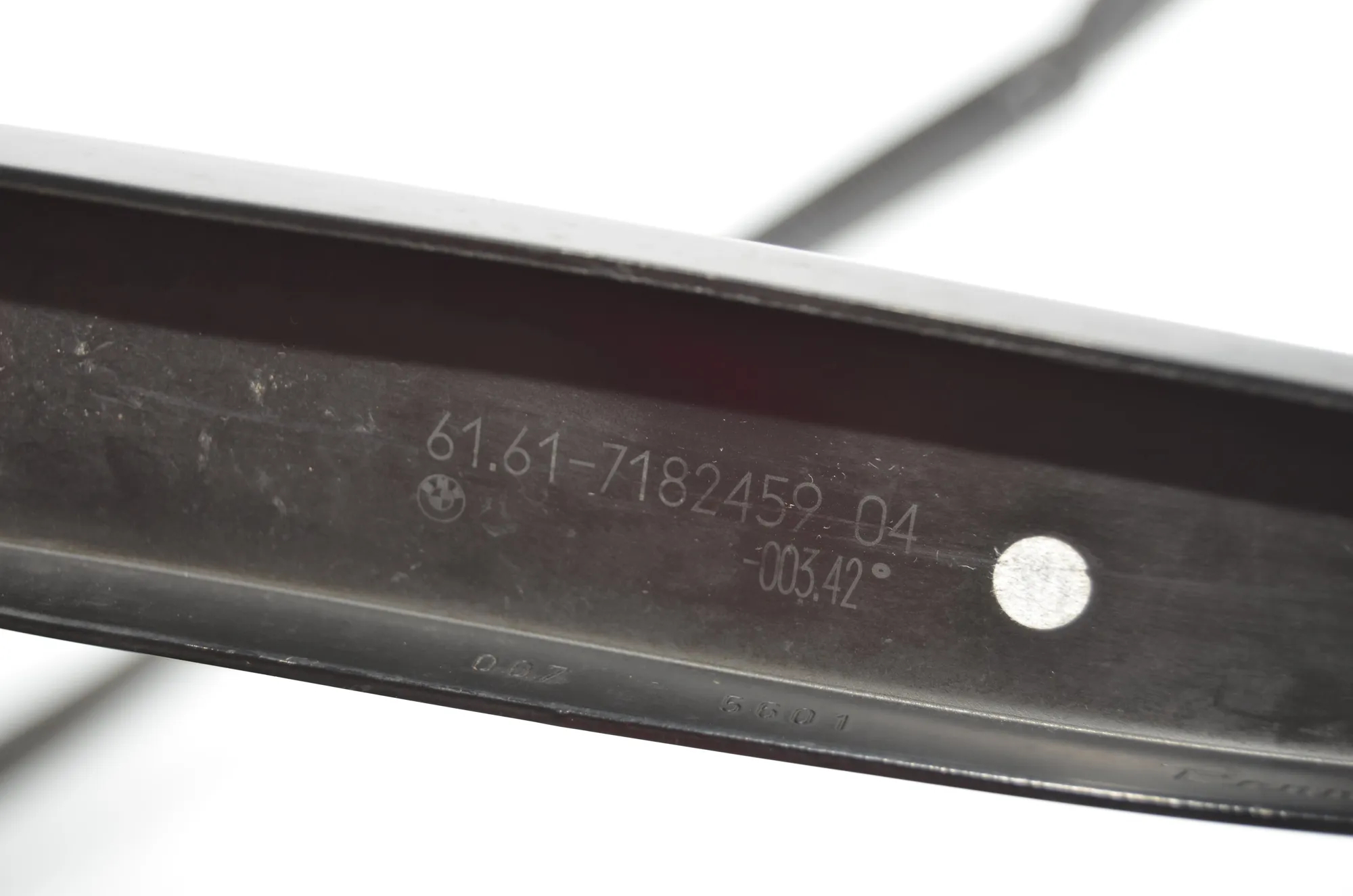 Front Wiper Arms – OEM 7203156 · BMW 5 (F10) 530 d 2010 – 6