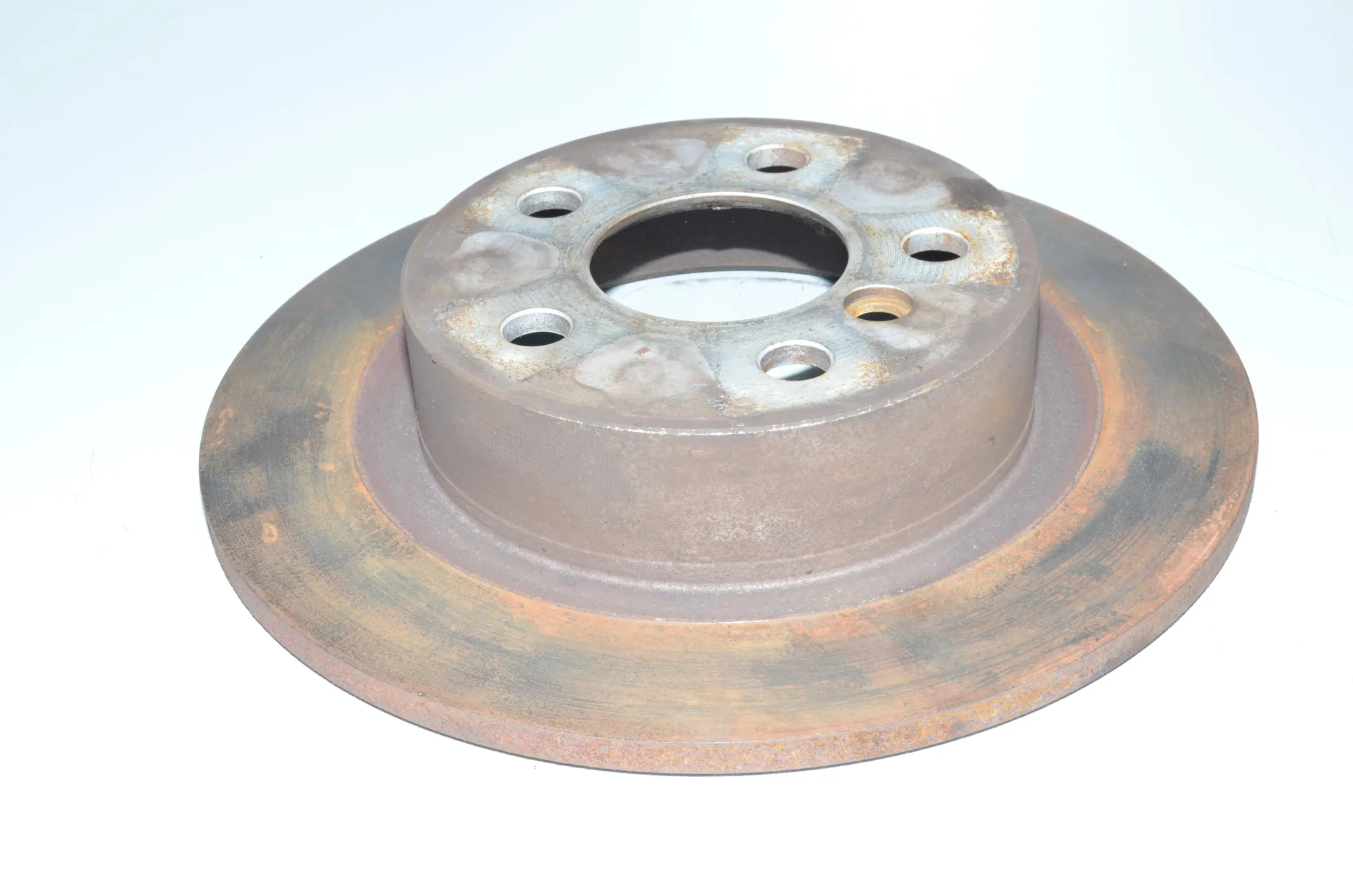 Rear Left Brake Disc – OEM 6864141 · BMW 2 Gran Tourer (F46) 218 d xDrive 2020 – 4