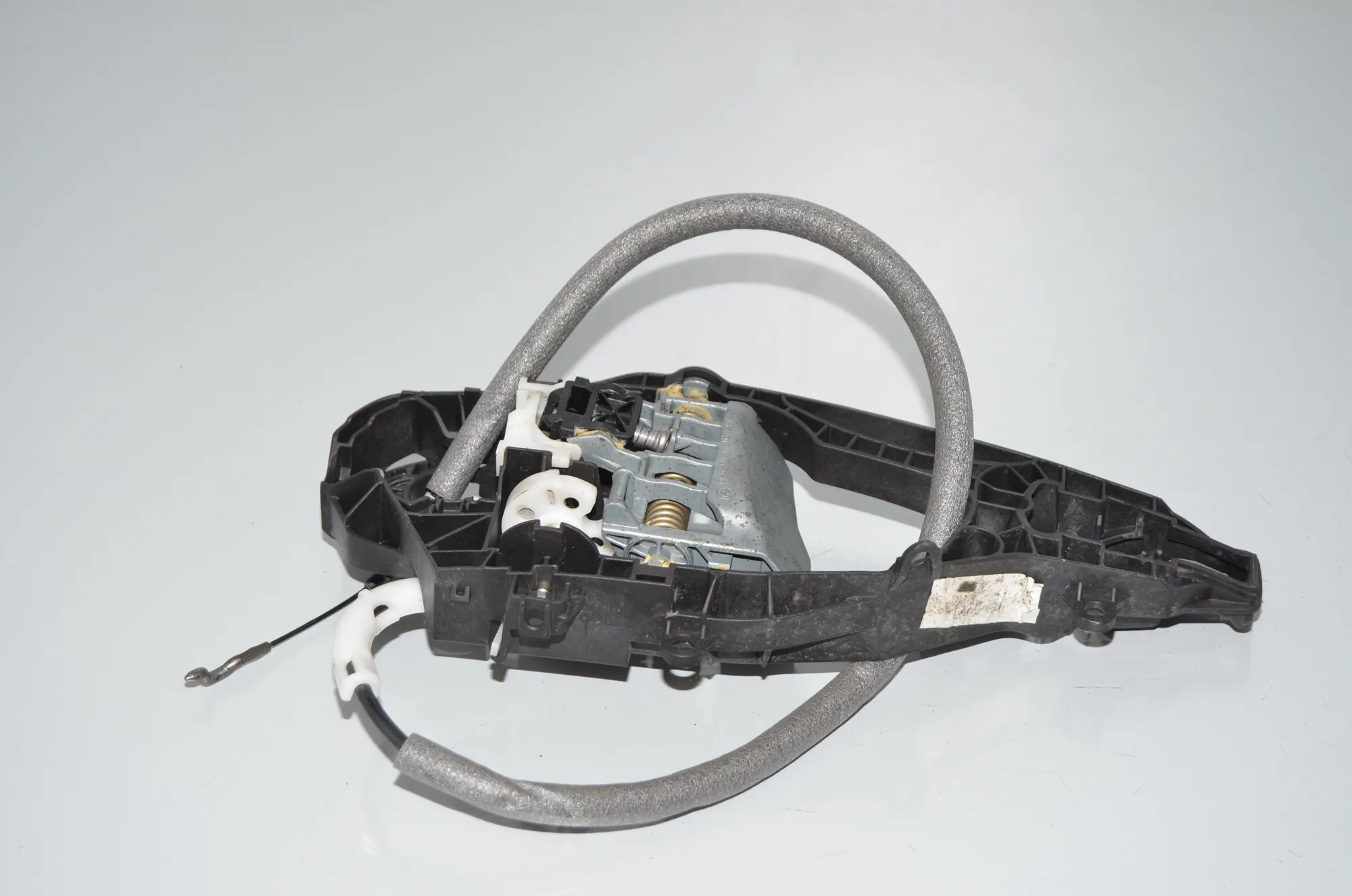 Rear Left Door Interior Handle Frame – OEM 7377241 · BMW 7 (G11, G12) 740 d, Ld xDrive 2016 – 4