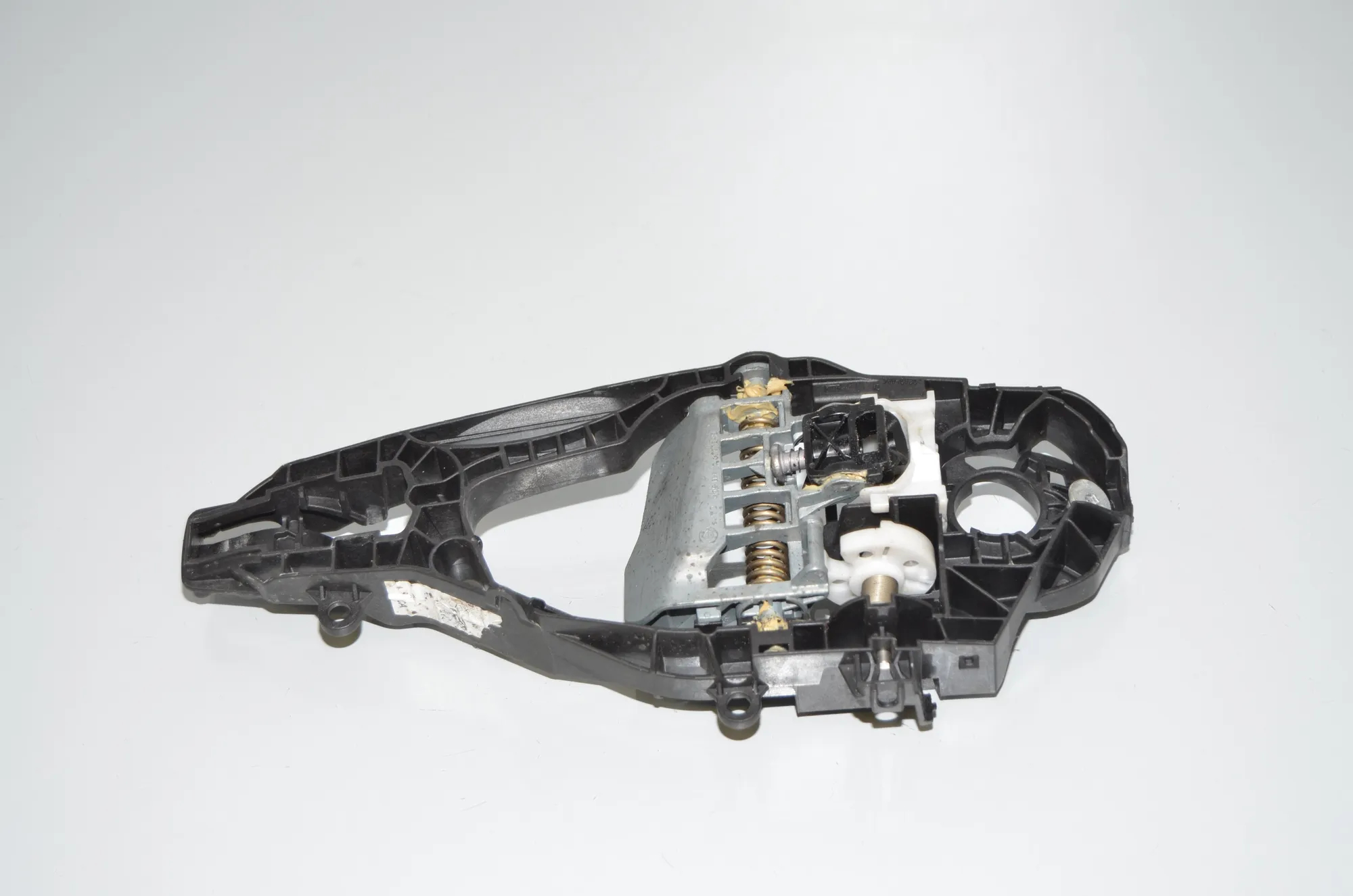 Rear Right Door Interior Handle Frame – OEM 7377242 · BMW 7 (G11, G12) 740 d, Ld xDrive 2016 – 4