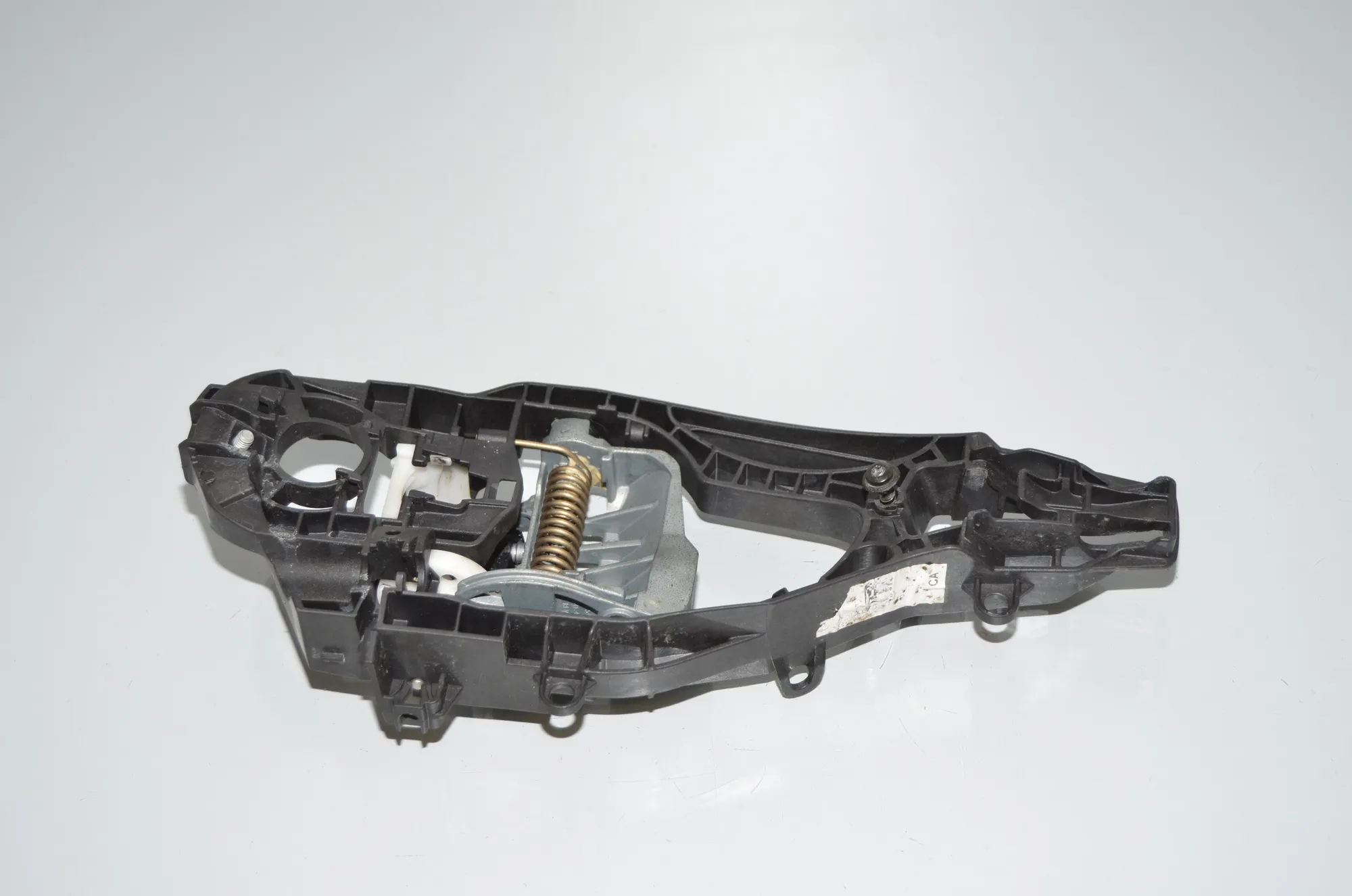 Rear Right Door Interior Handle Frame – OEM 7377242 · BMW 7 (G11, G12) 740 d, Ld xDrive 2016 – 2