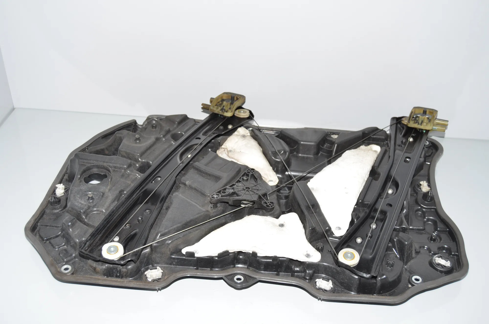 Front Left Door Window Regulator – OEM 7479059 · BMW 7 (G11, G12) 740 d, Ld xDrive 2016