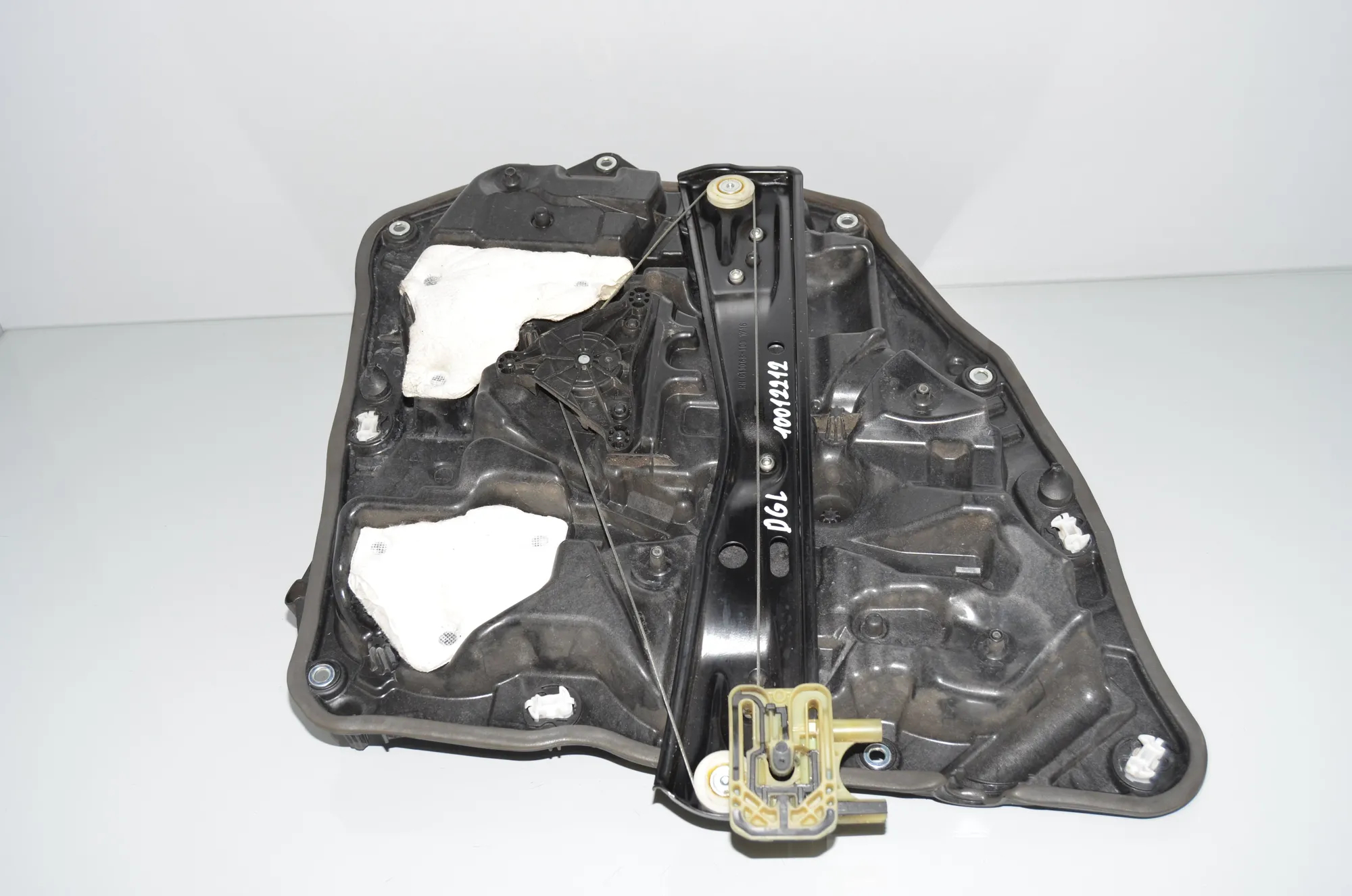 Rear Right Door Window Regulator – OEM 7479066 · BMW 7 (G11, G12) 740 d, Ld xDrive 2016 – 3