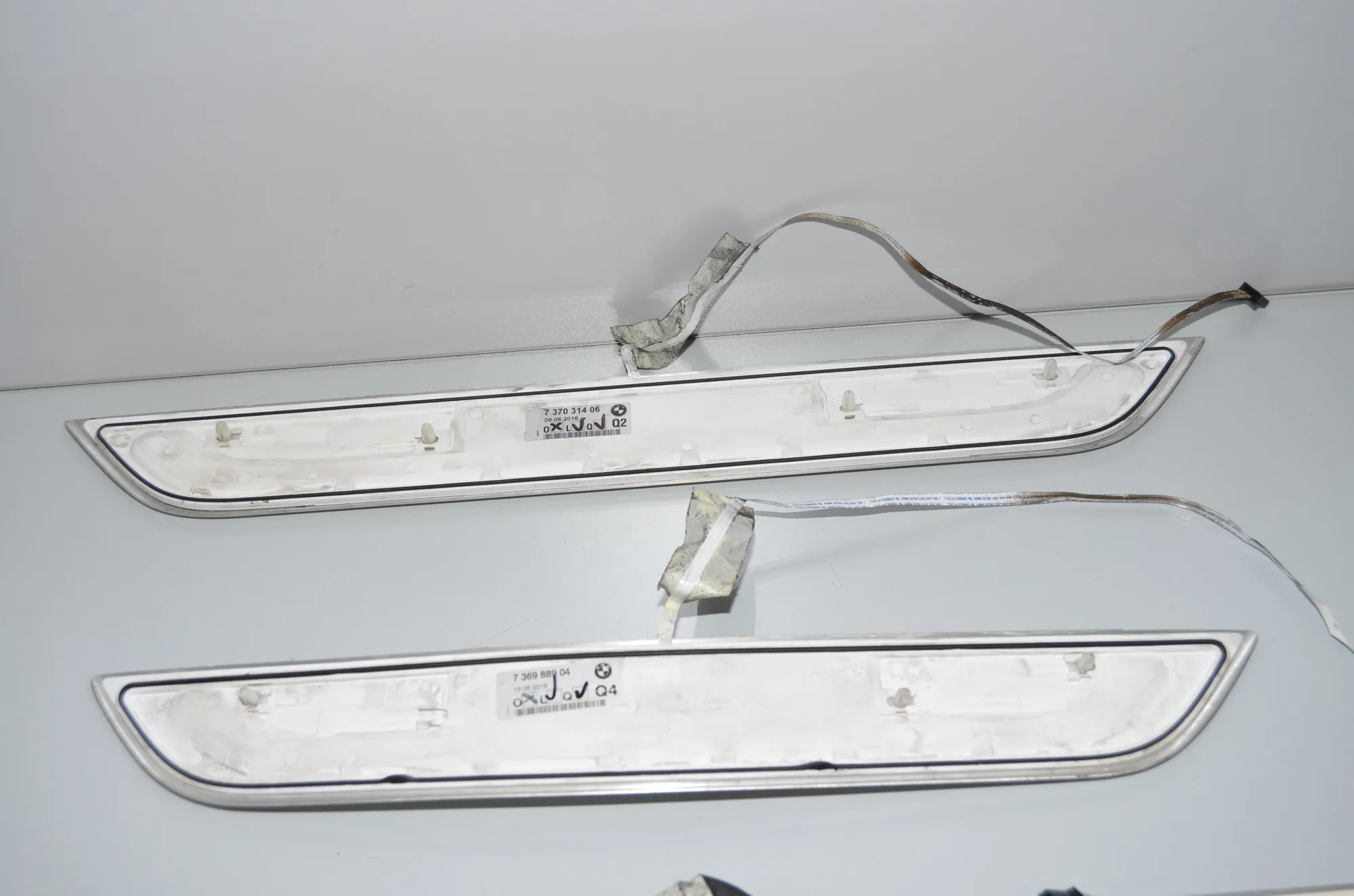 Door Sill Trim Kit – OEM 7369889 · BMW 7 (G11, G12) 740 d, Ld xDrive 2016 – 6