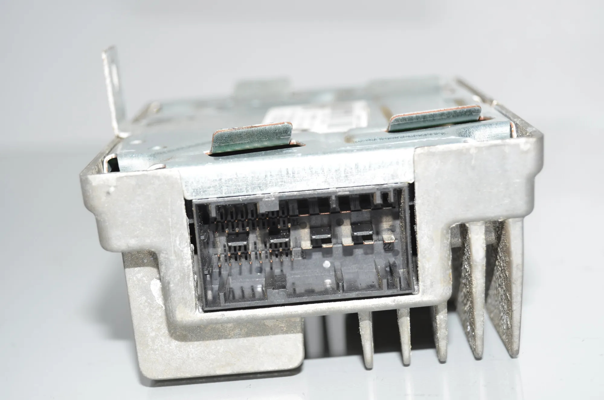 DAB Tuner Control Unit – OEM 9387657 · BMW 7 (G11, G12) 740 d, Ld xDrive 2016 – 5