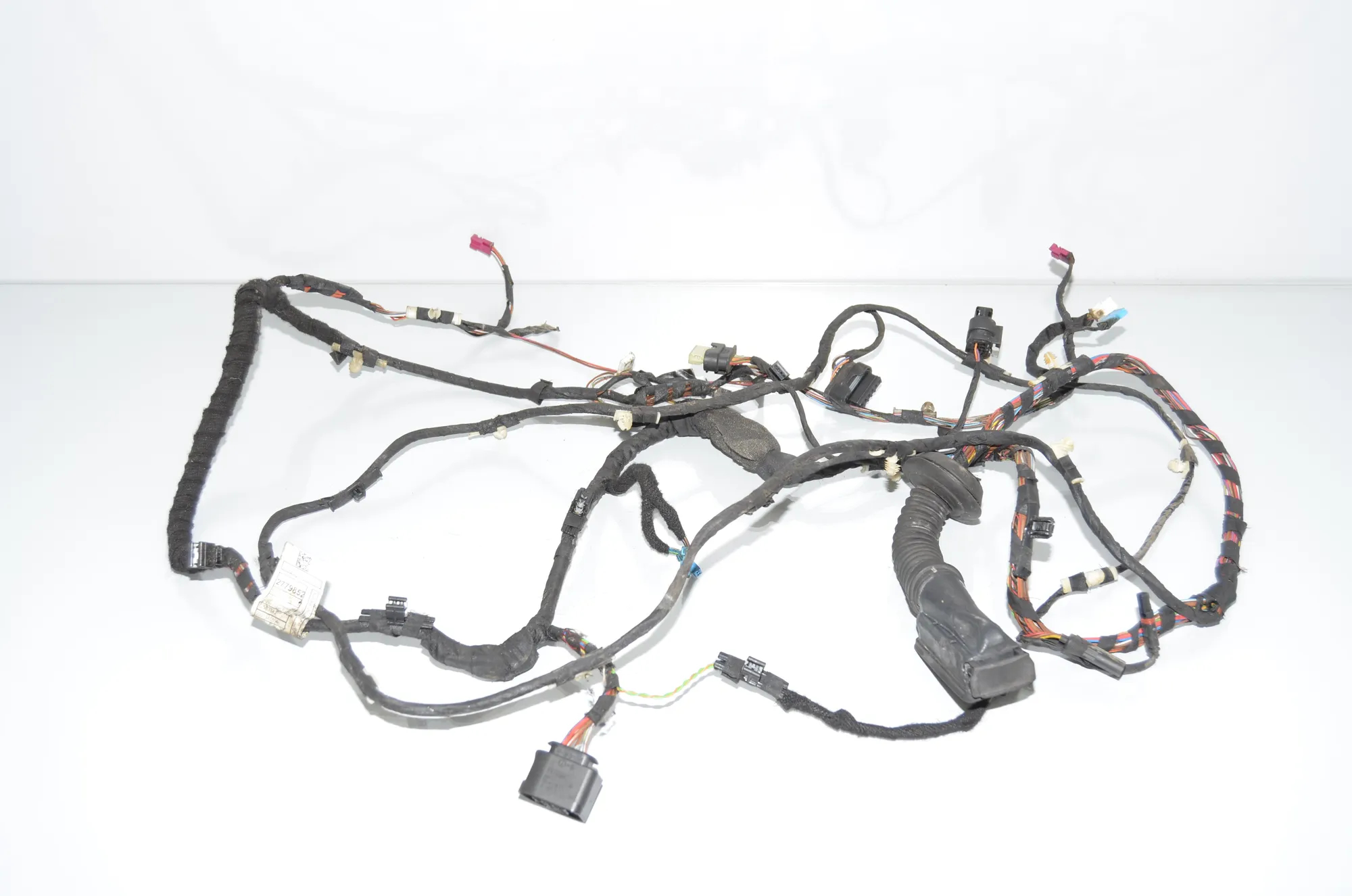 Front Right Door Wiring – OEM 9372545 · BMW 7 (G11, G12) 740 d, Ld xDrive 2016 – 2