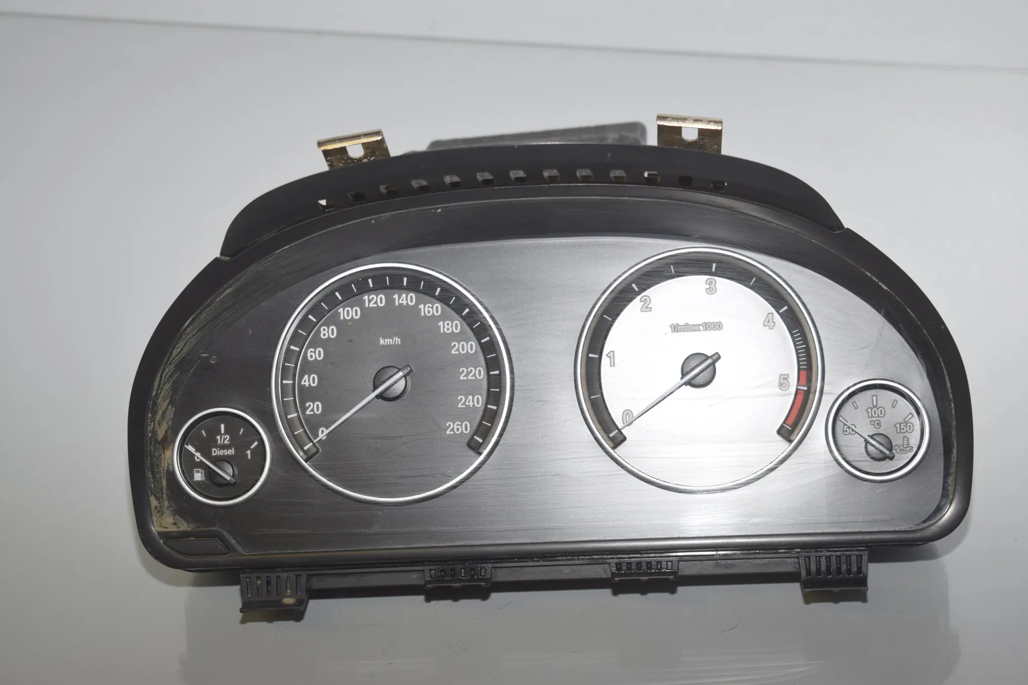 Instrument Cluster Speedometer – OEM 9268308 · BMW 5 Touring (F11) 530 d xDrive 2011 – 3
