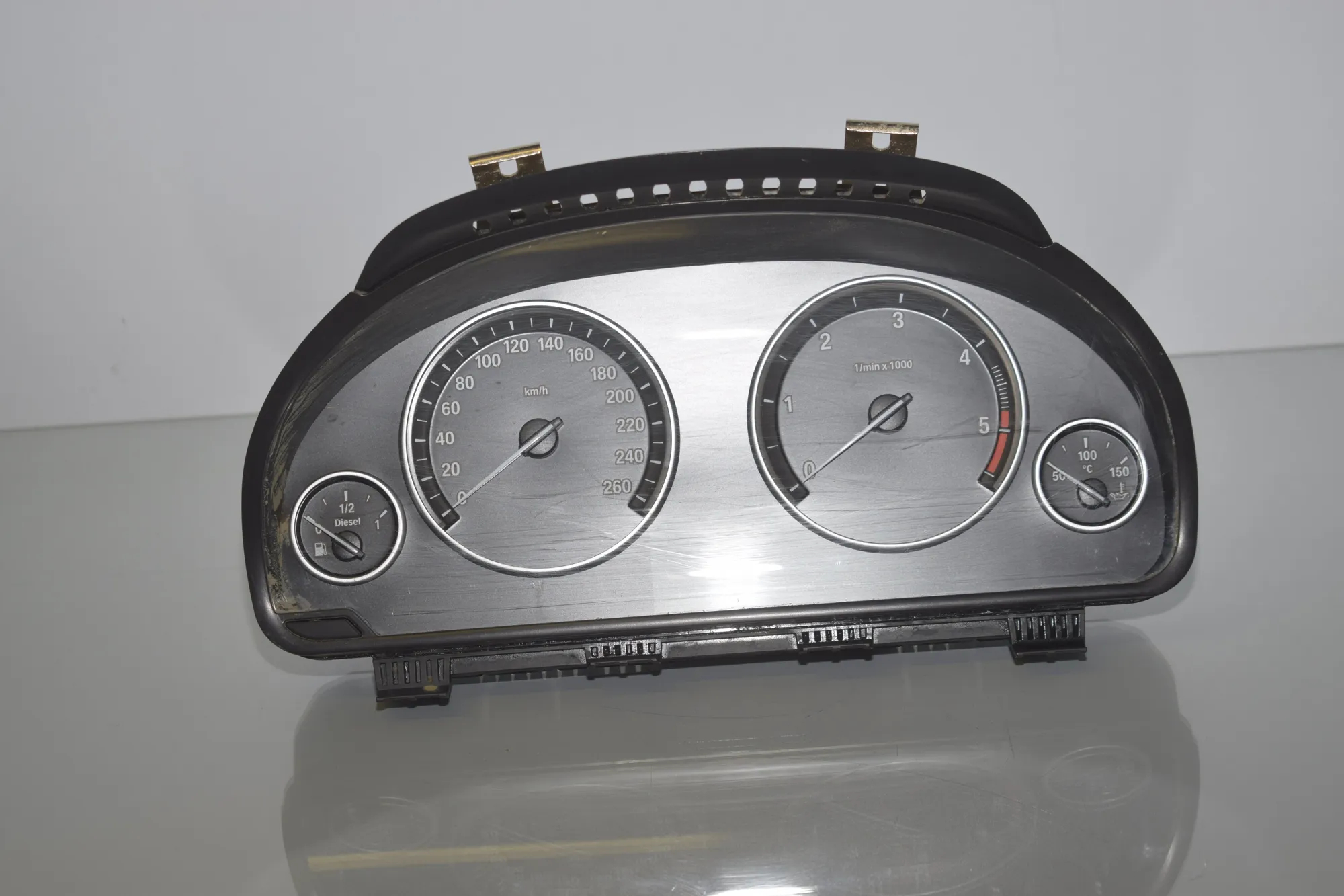 Instrument Cluster Speedometer – OEM 9268308 · BMW 5 Touring (F11) 530 d xDrive 2011