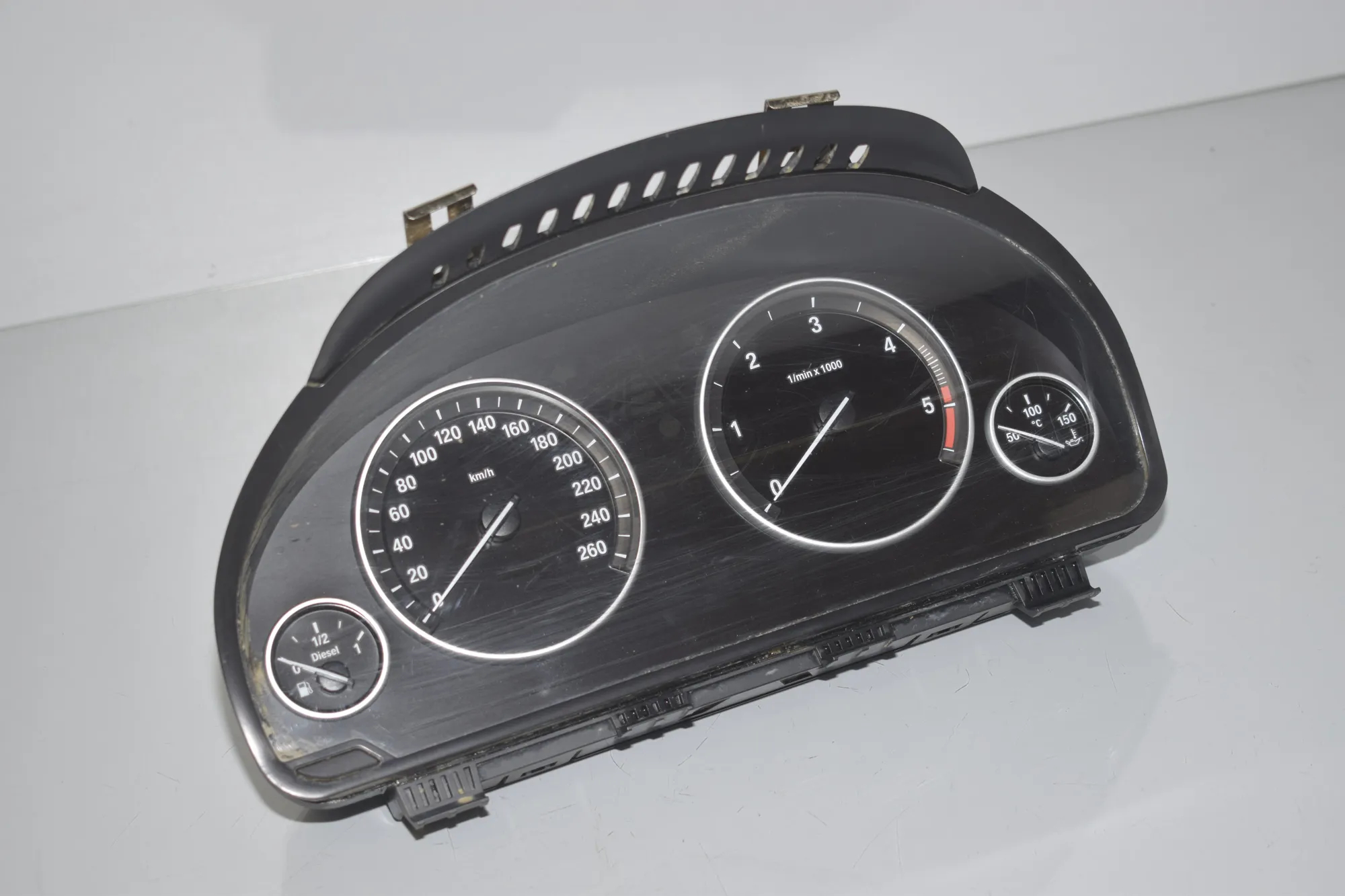 Instrument Cluster Speedometer – OEM 9268308 · BMW 5 Touring (F11) 530 d xDrive 2011 – 4