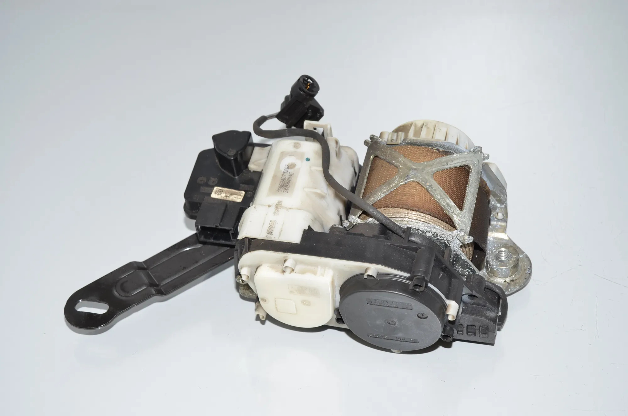 Front Right Seatbelt – OEM 7402424 · BMW 7 (G11, G12) 740 d, Ld xDrive 2016