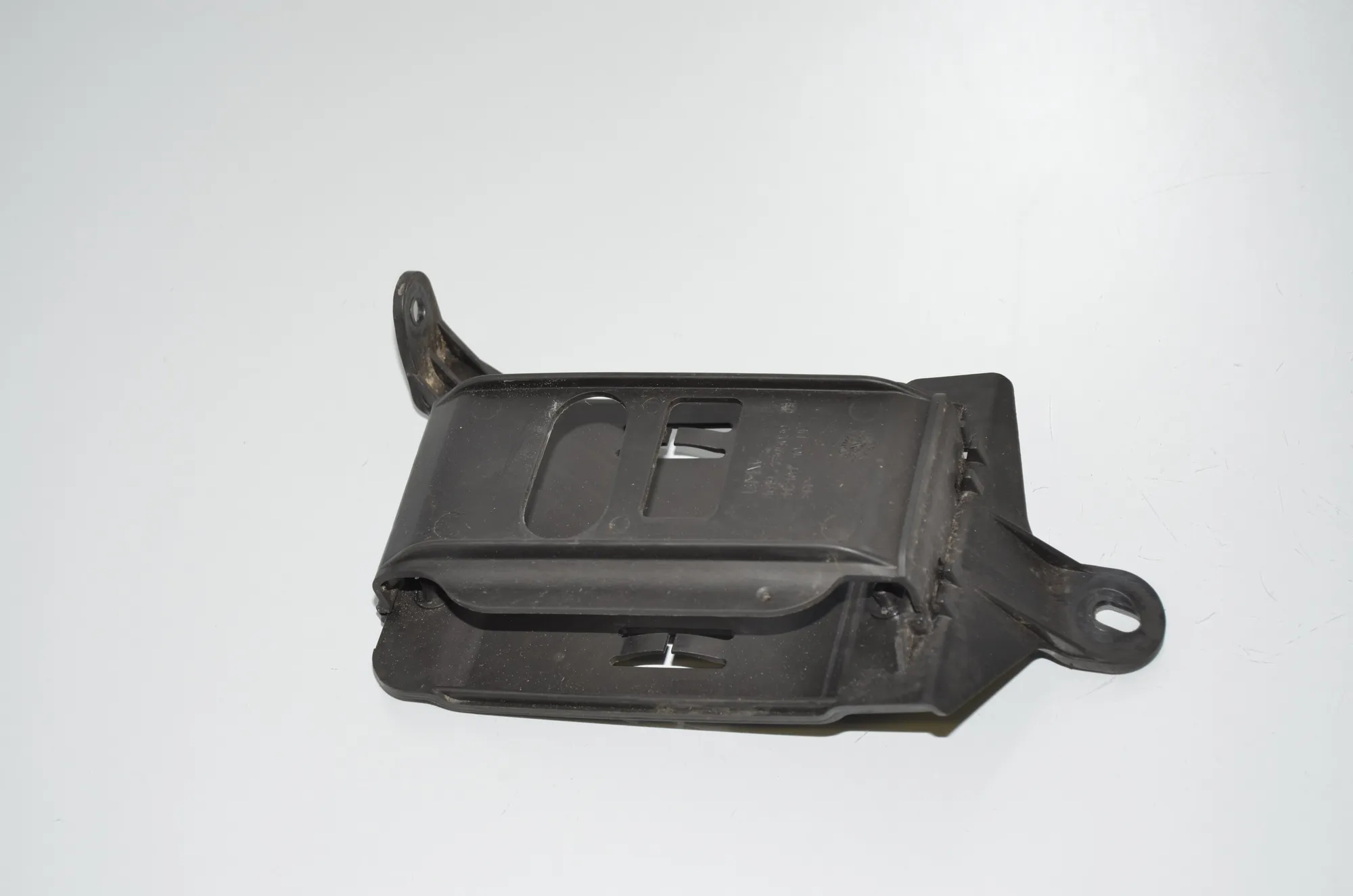 Bracket – OEM 7395039 · BMW 7 (G11, G12) 740 d, Ld xDrive 2016 – 2