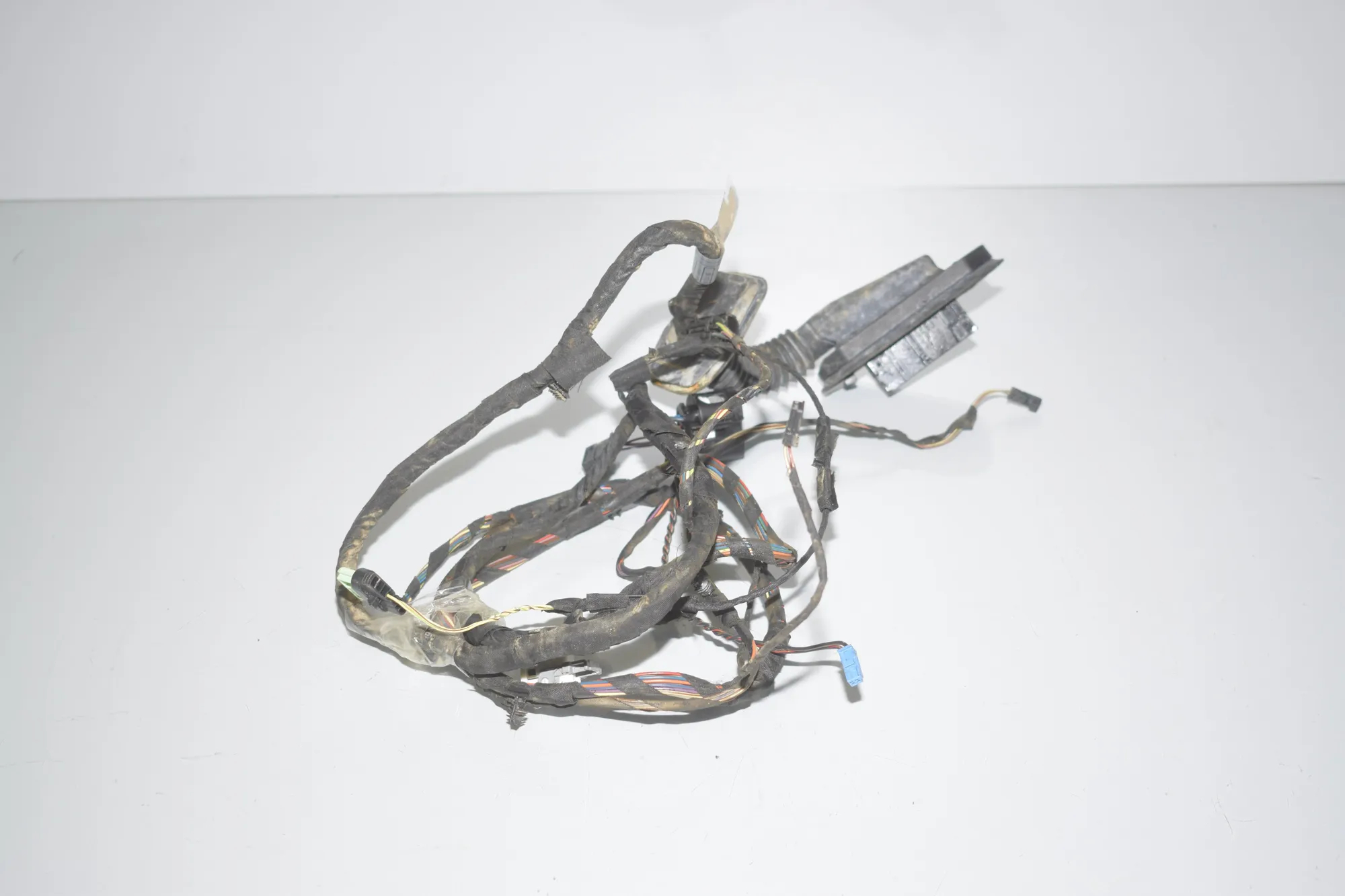 Front Right Door Wiring – OEM 61139169241 · BMW 5 Gran Turismo (F07) 530 d 2009
