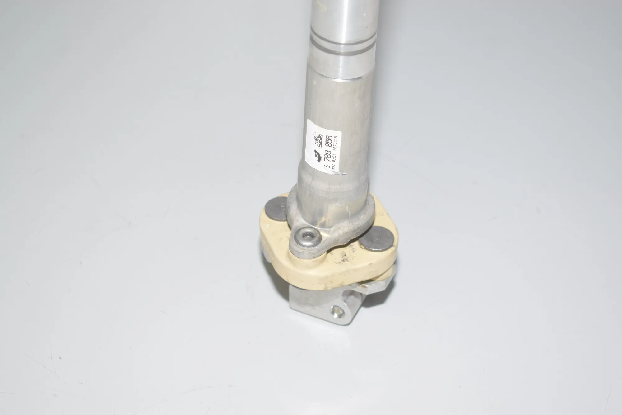 Steering Column Shaft Joint – OEM 6789856 · BMW 5 Gran Turismo (F07) 530 d 2009 – 4