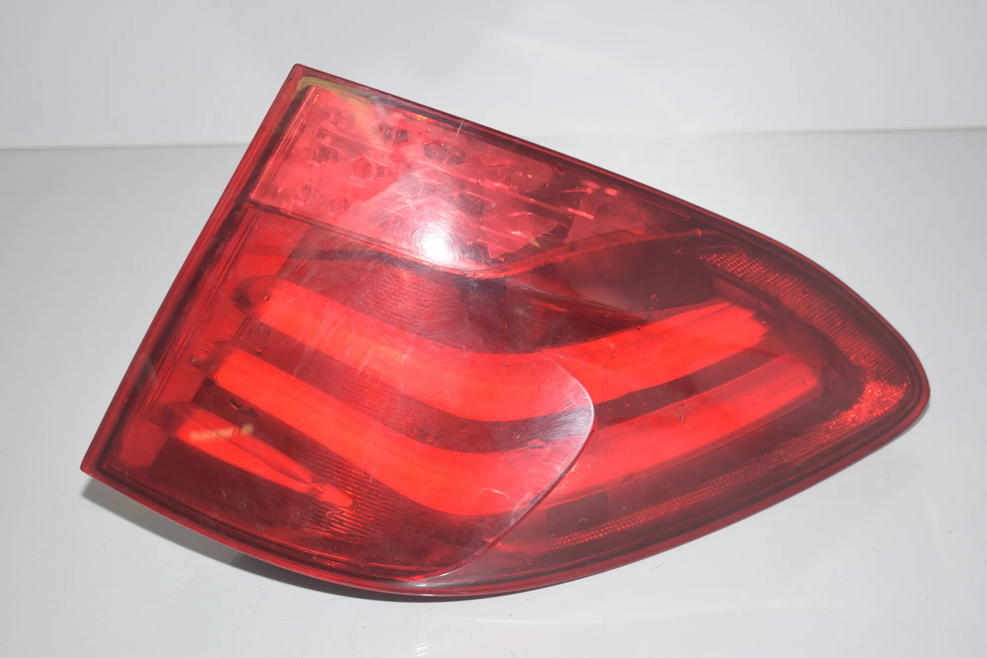 Rear Right Tail Light – OEM 63217199644 · BMW 5 Gran Turismo (F07) 530 d 2009