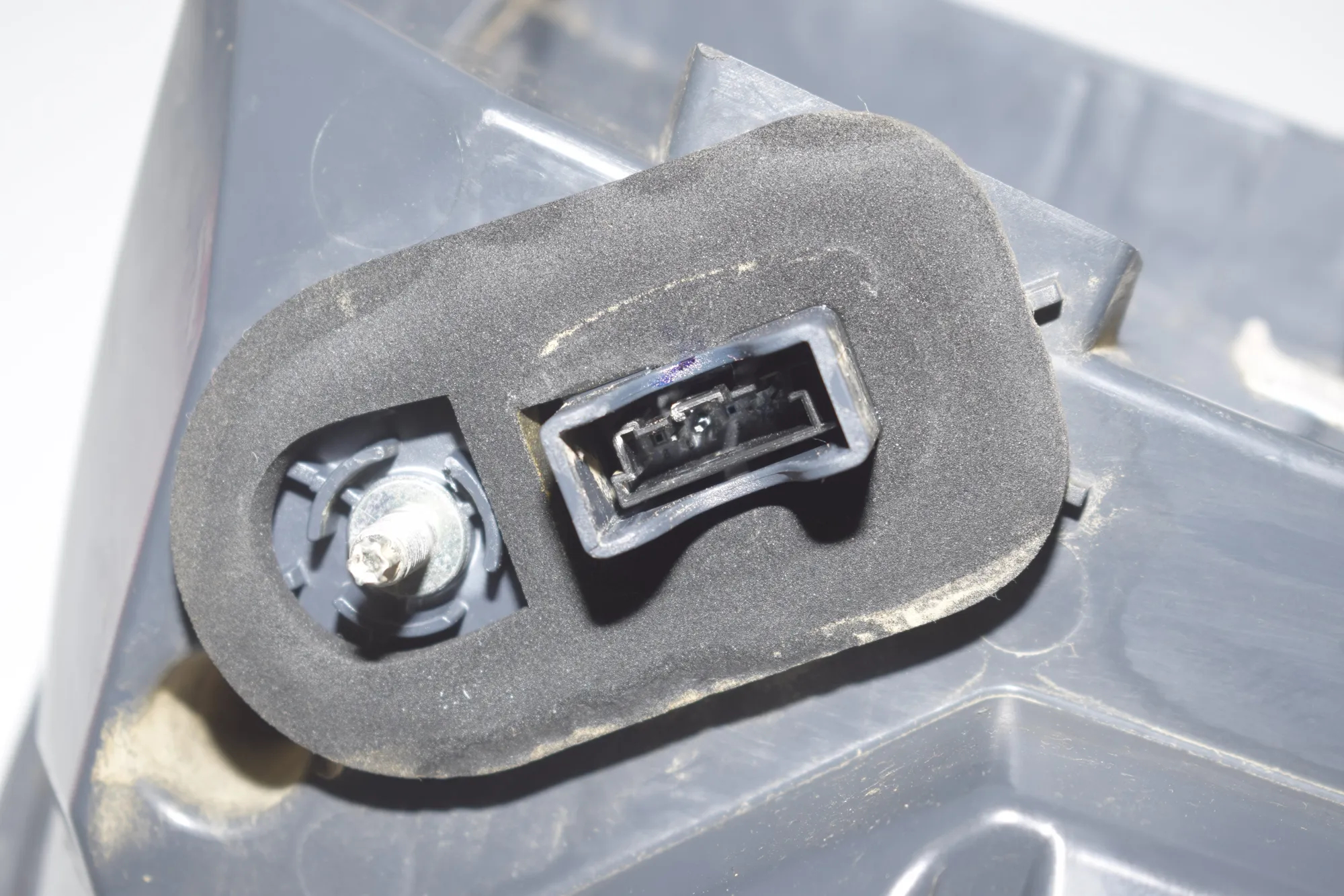 Rear Left Tail Light – OEM 7199643 · BMW 5 Gran Turismo (F07) 530 d 2009 – 7