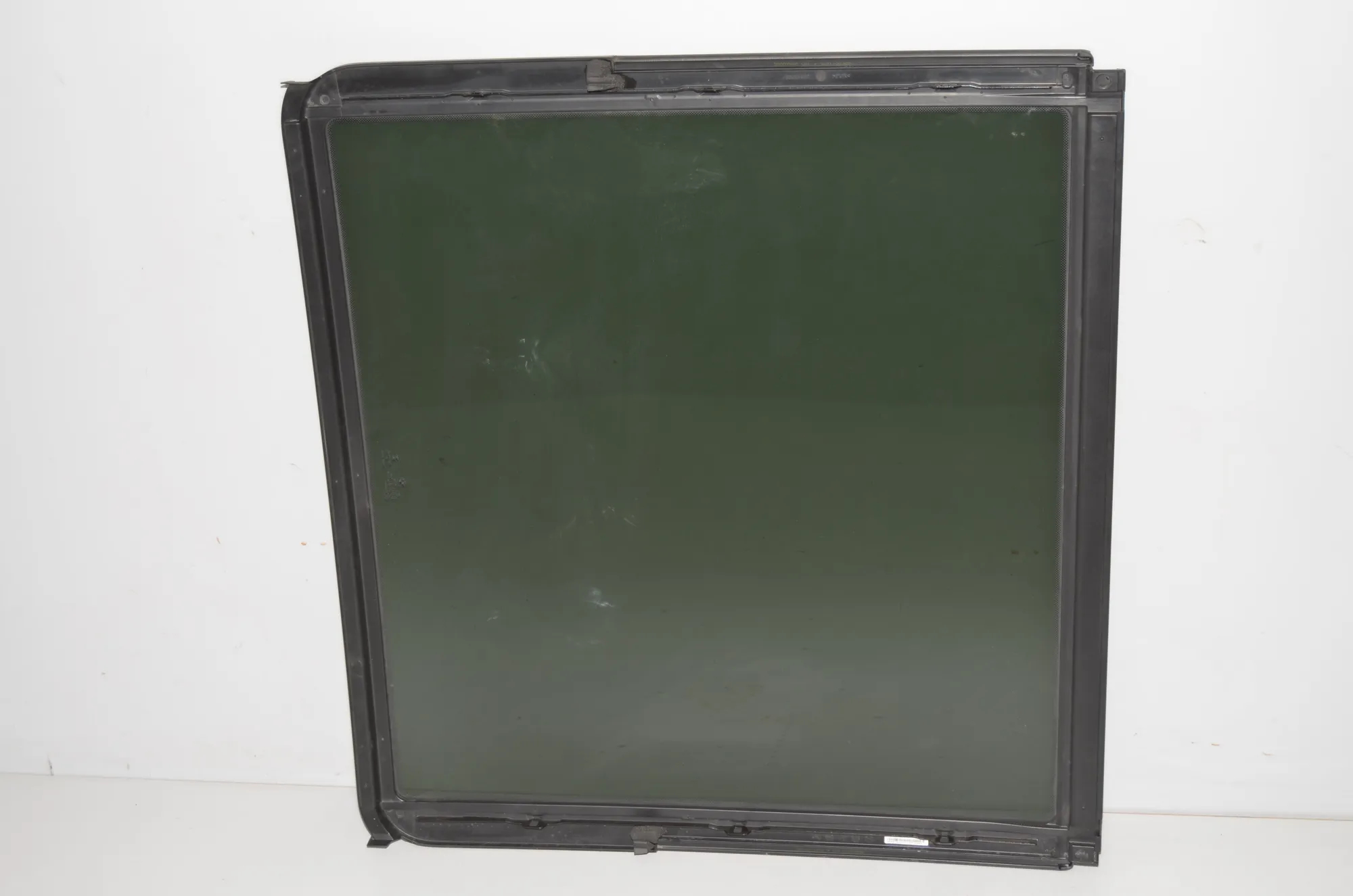 Sunroof – OEM 9213950 · BMW iX3 (G08) (2020 - -) Electric (286 HP) 2022 – 3
