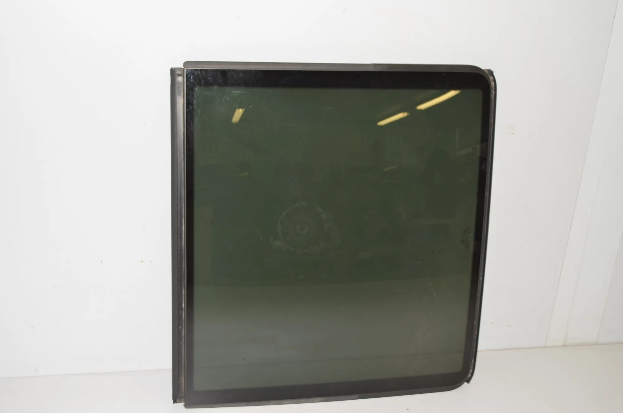 Sunroof – OEM 9213950 · BMW iX3 (G08) (2020 - -) Electric (286 HP) 2022