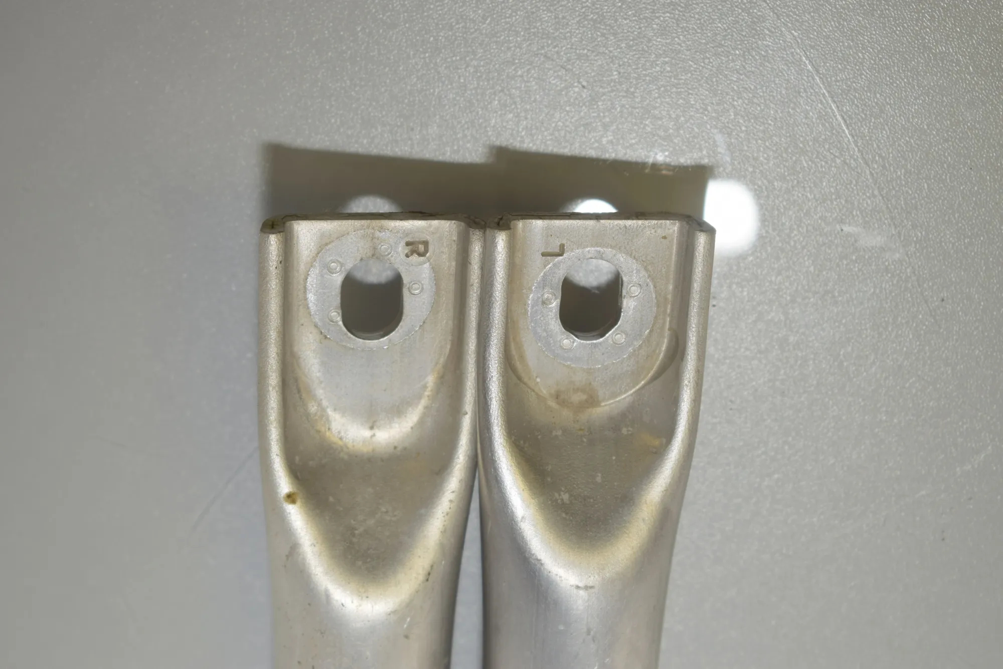 Other Body Parts – OEM 7187697 · BMW 5 Gran Turismo (F07) 530 d 2009 – 4