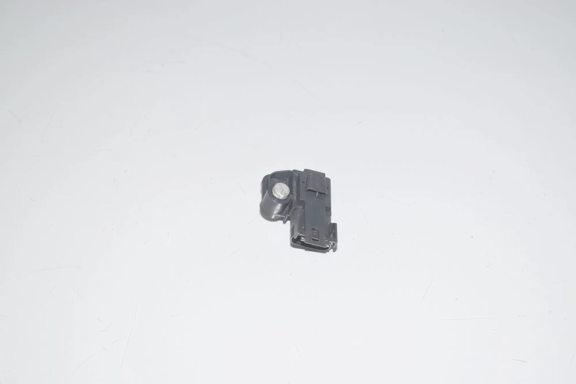 Right Side Impact Sensor – OEM 9159311 · BMW 5 Gran Turismo (F07) 530 d 2009 – 3
